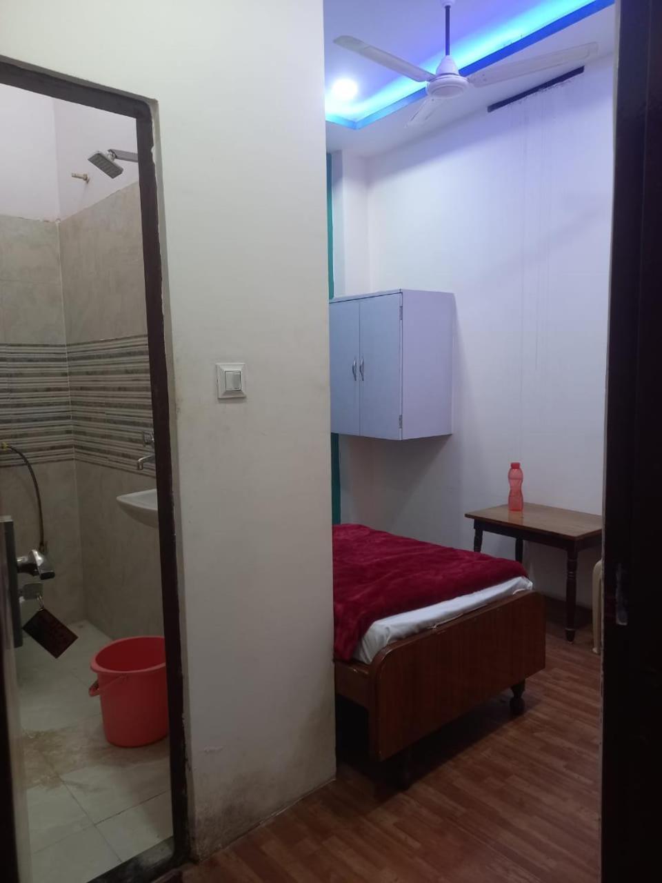 Hotel Tridev Paying 2*