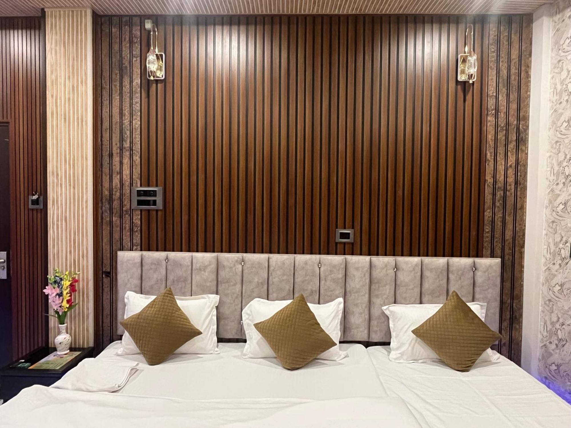 Guest house Om Nilay Paying