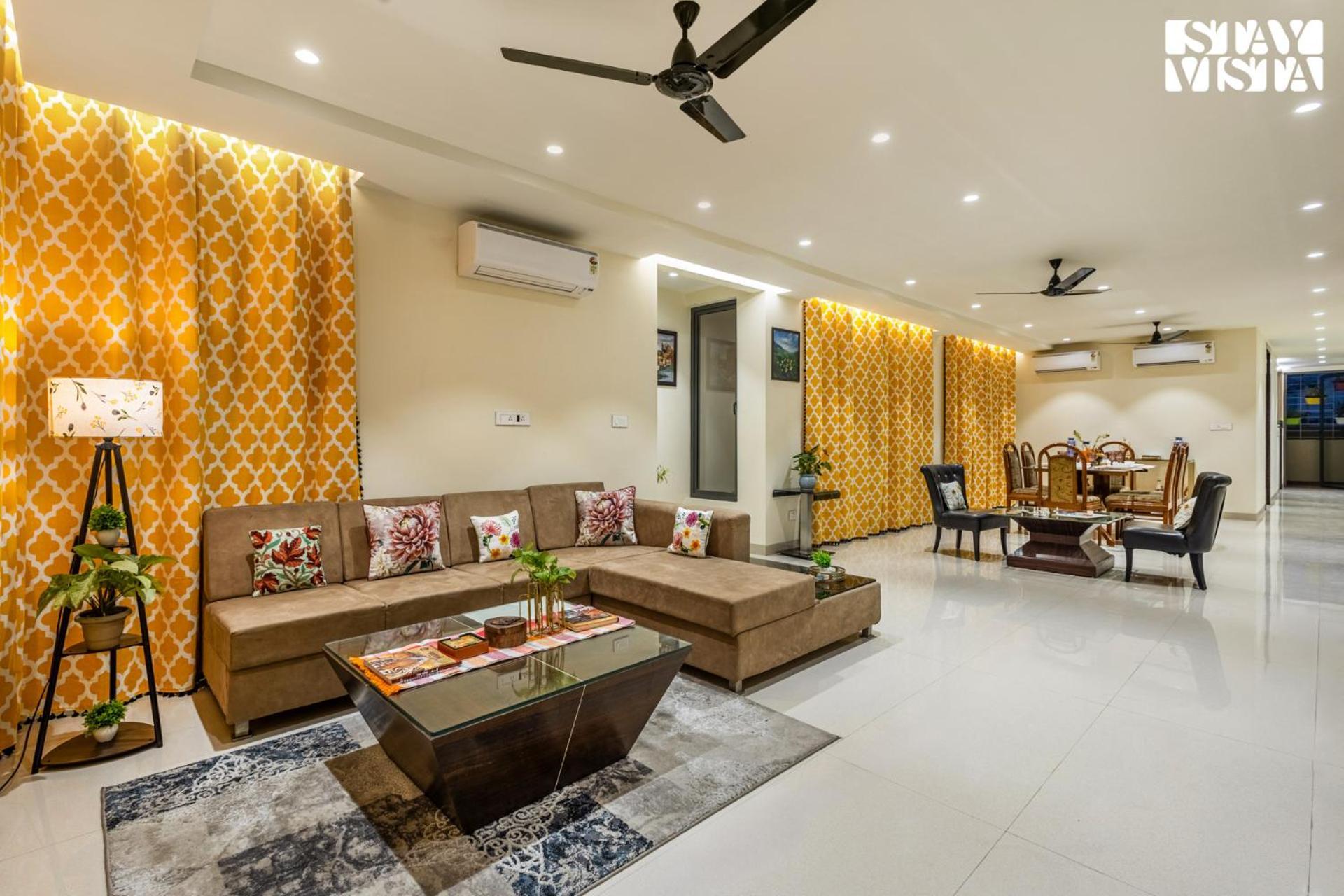 Stayvista At Sunrise With Heater, Wifi Varanasi