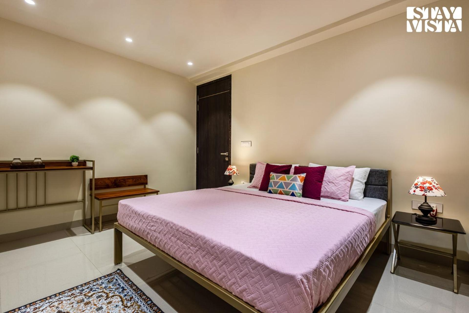 Stayvista At Sundale With Heater & Wifi