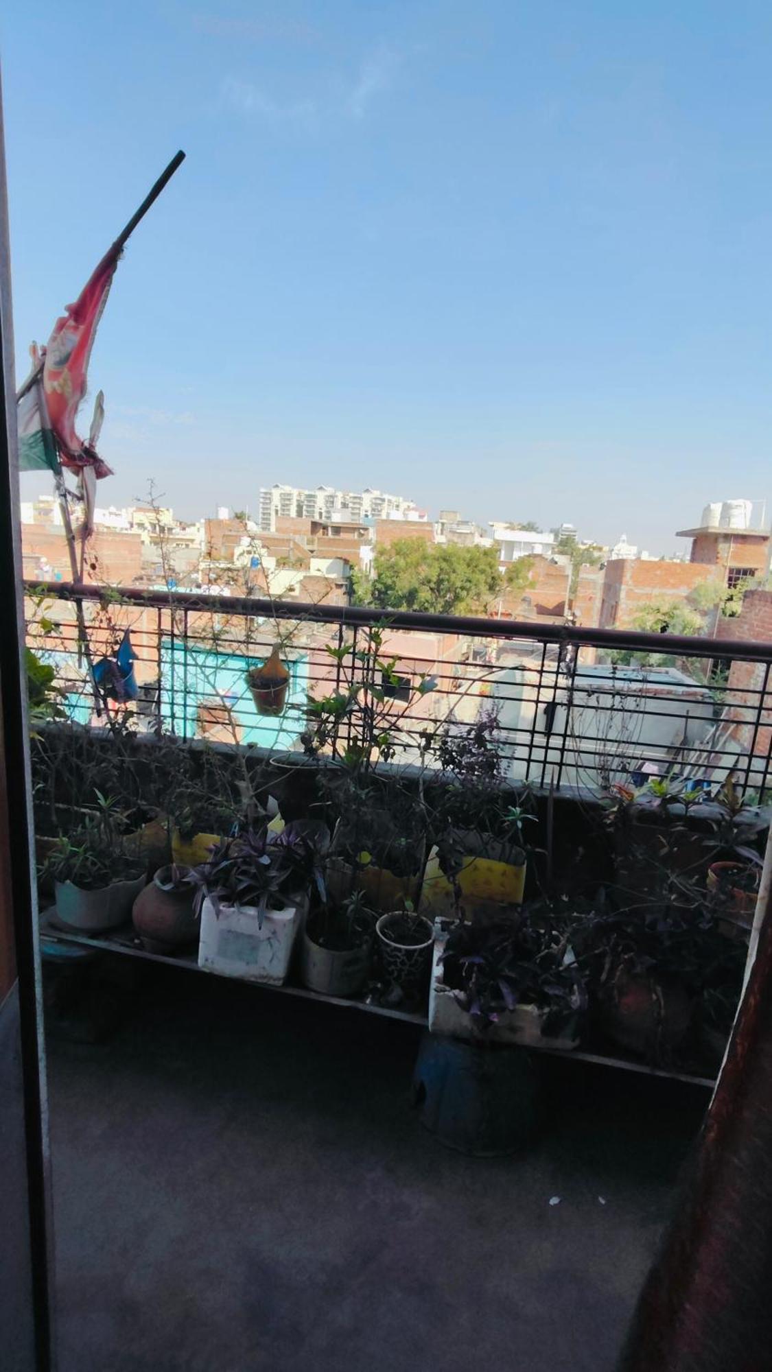 Dev * Varanasi