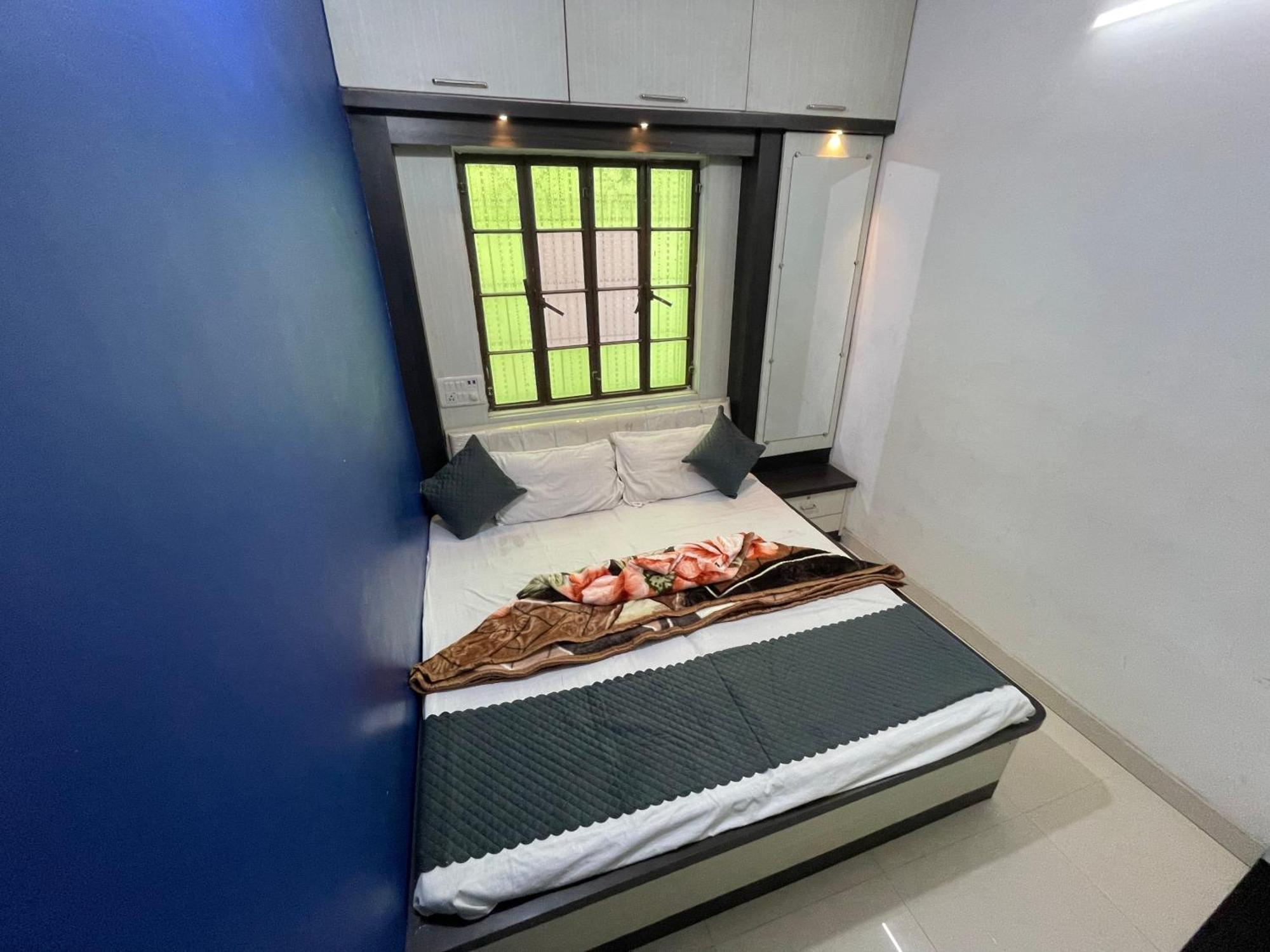 Apartment Okay Varanasi