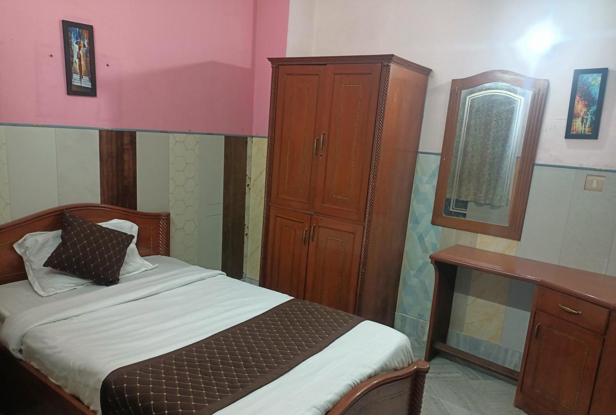 Riz Hotel