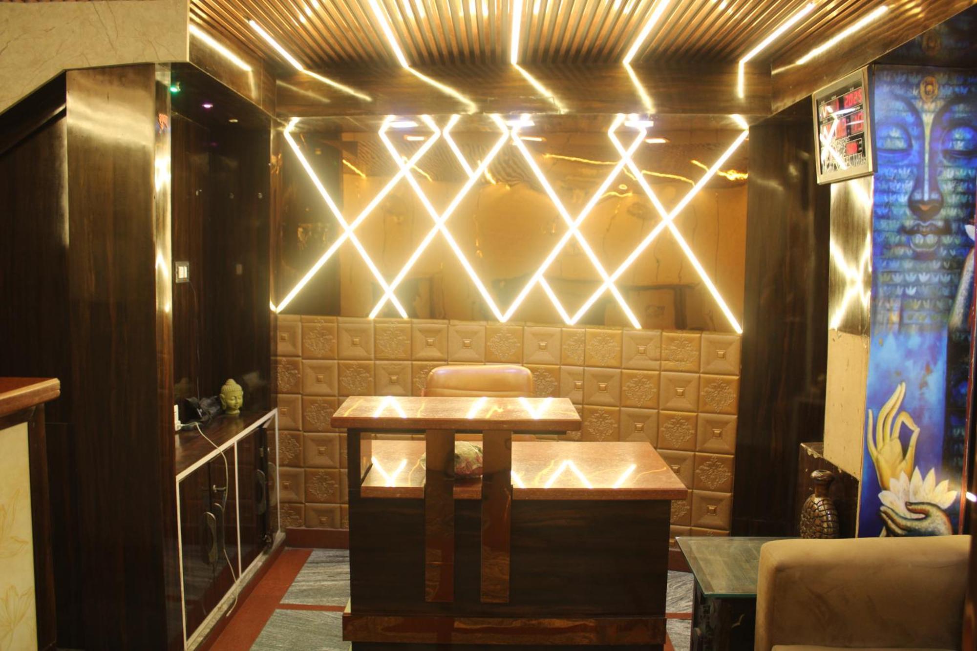 Singh Residency Hotel