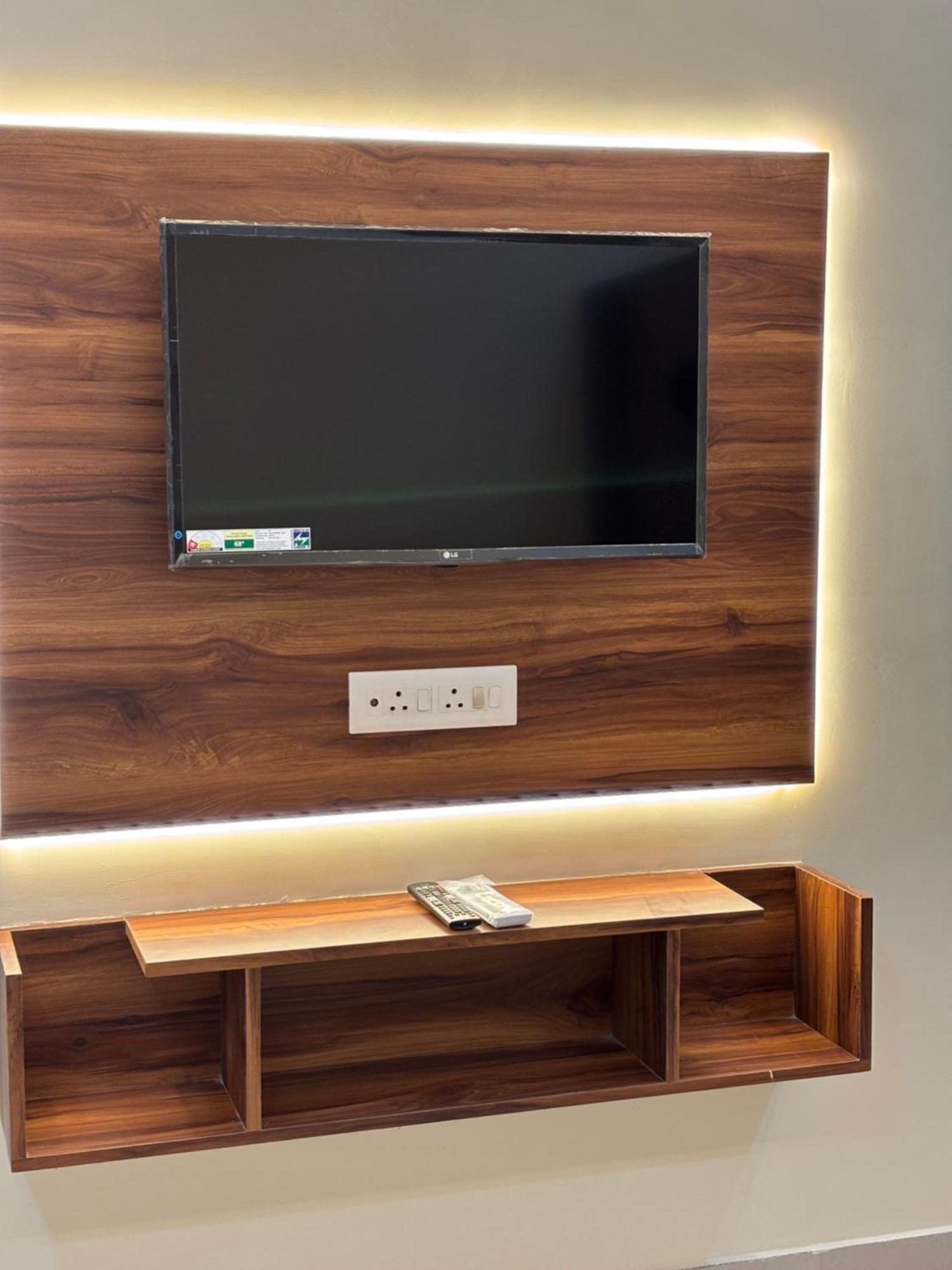 Yash Residency Homestay Varanasi