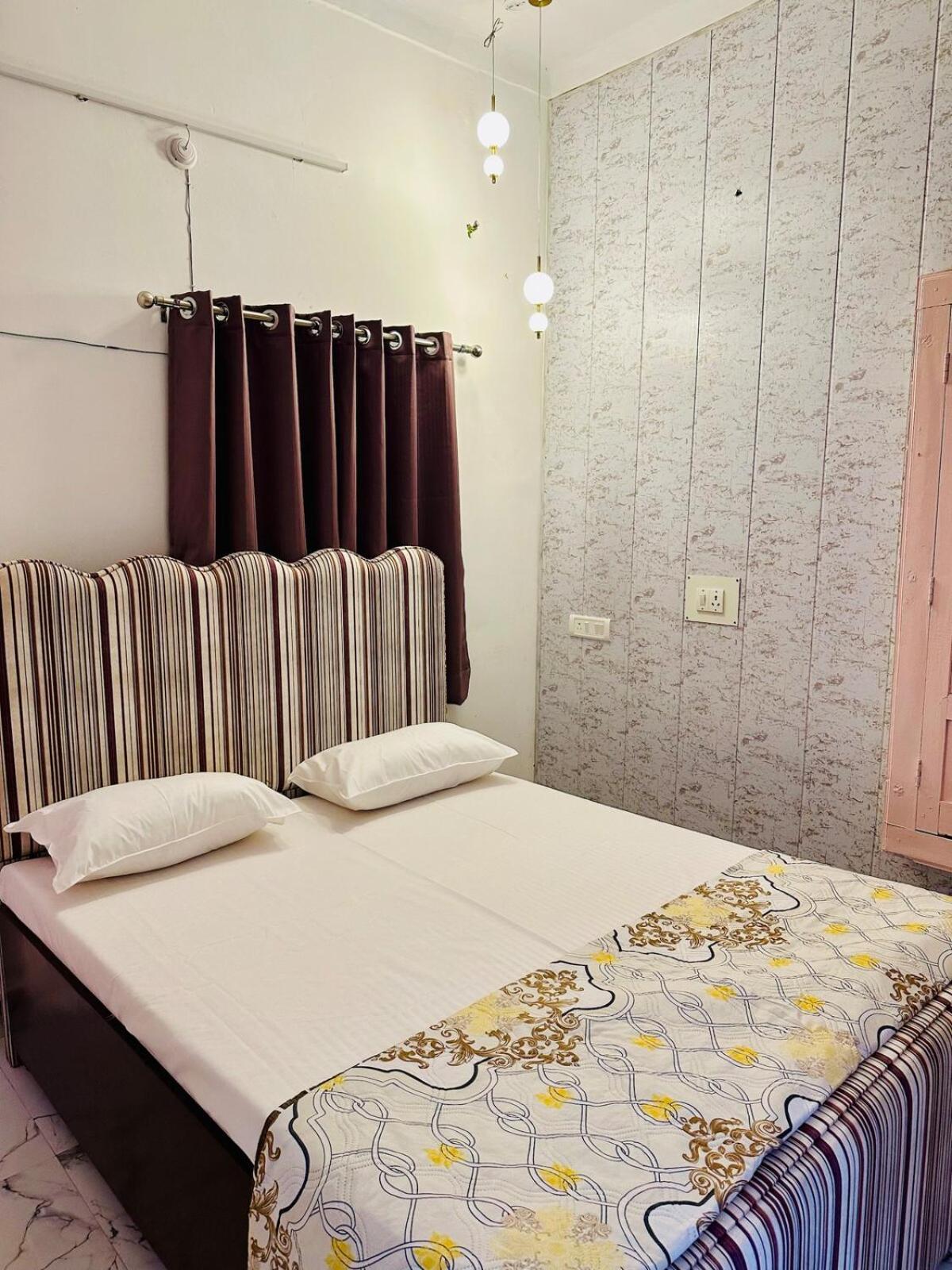 Kamaree-7bhk