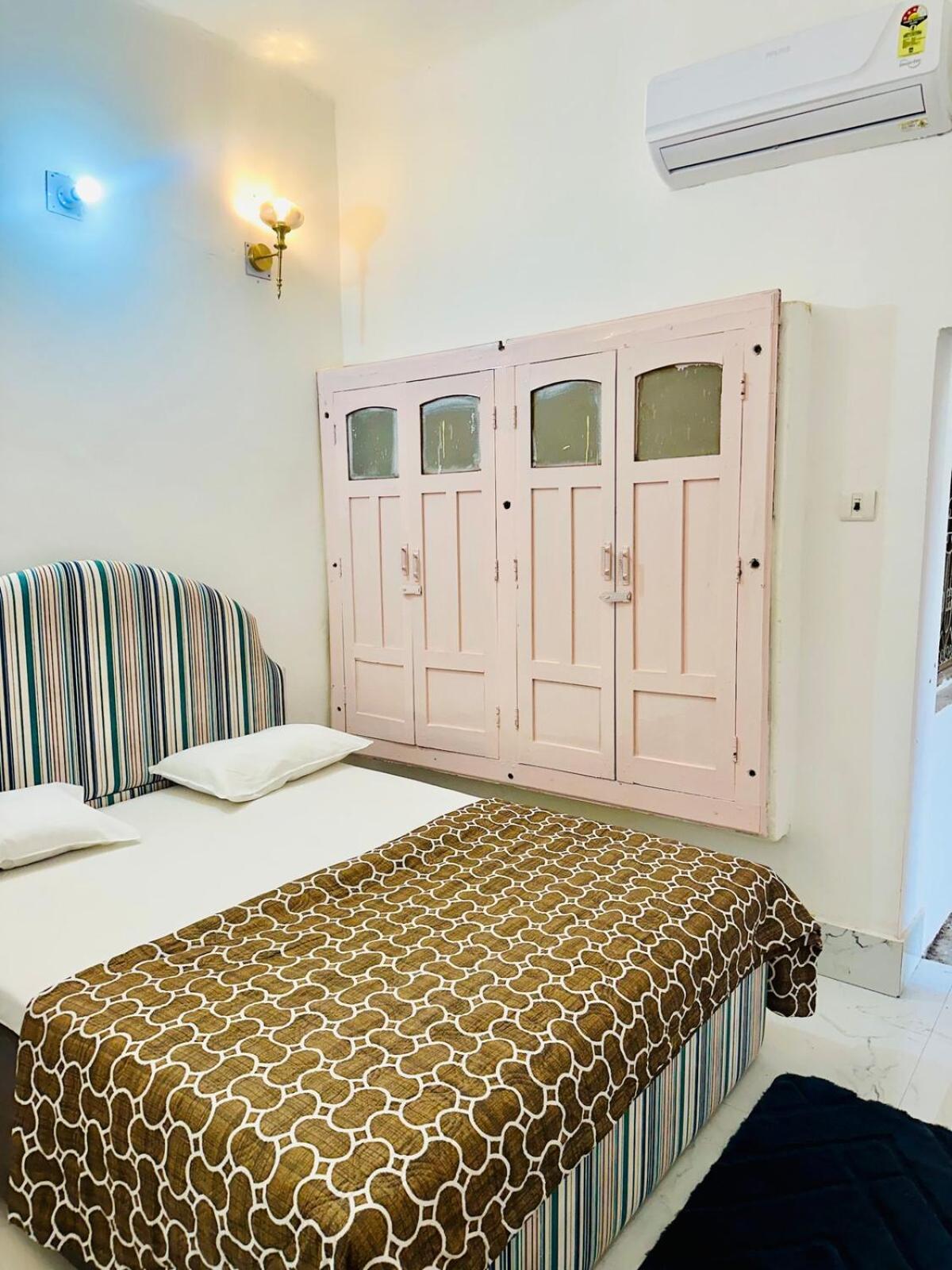 Apartment Kamaree-7bhk *