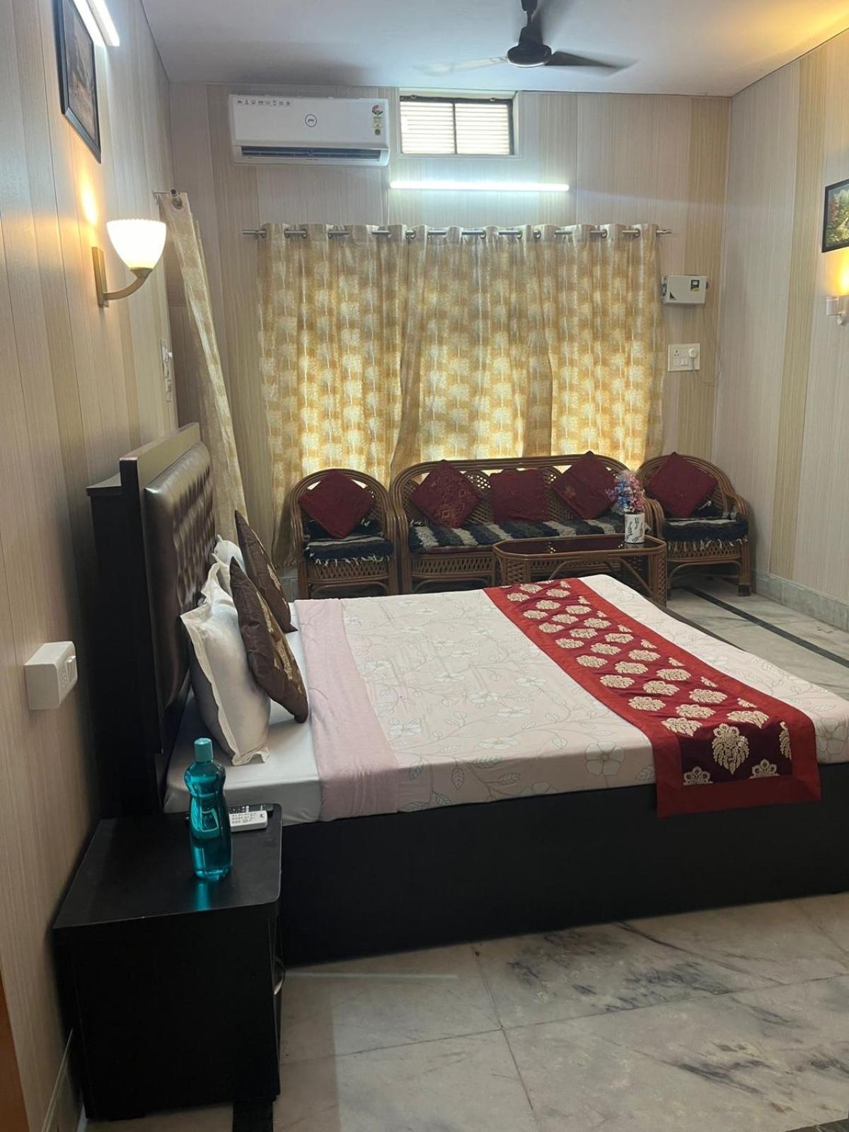 Guest house Baba Paying Varanasi