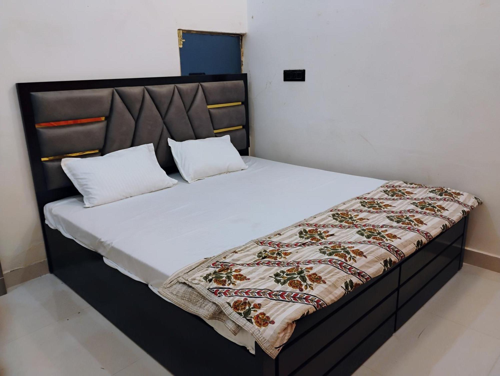 The Kashi Hotel