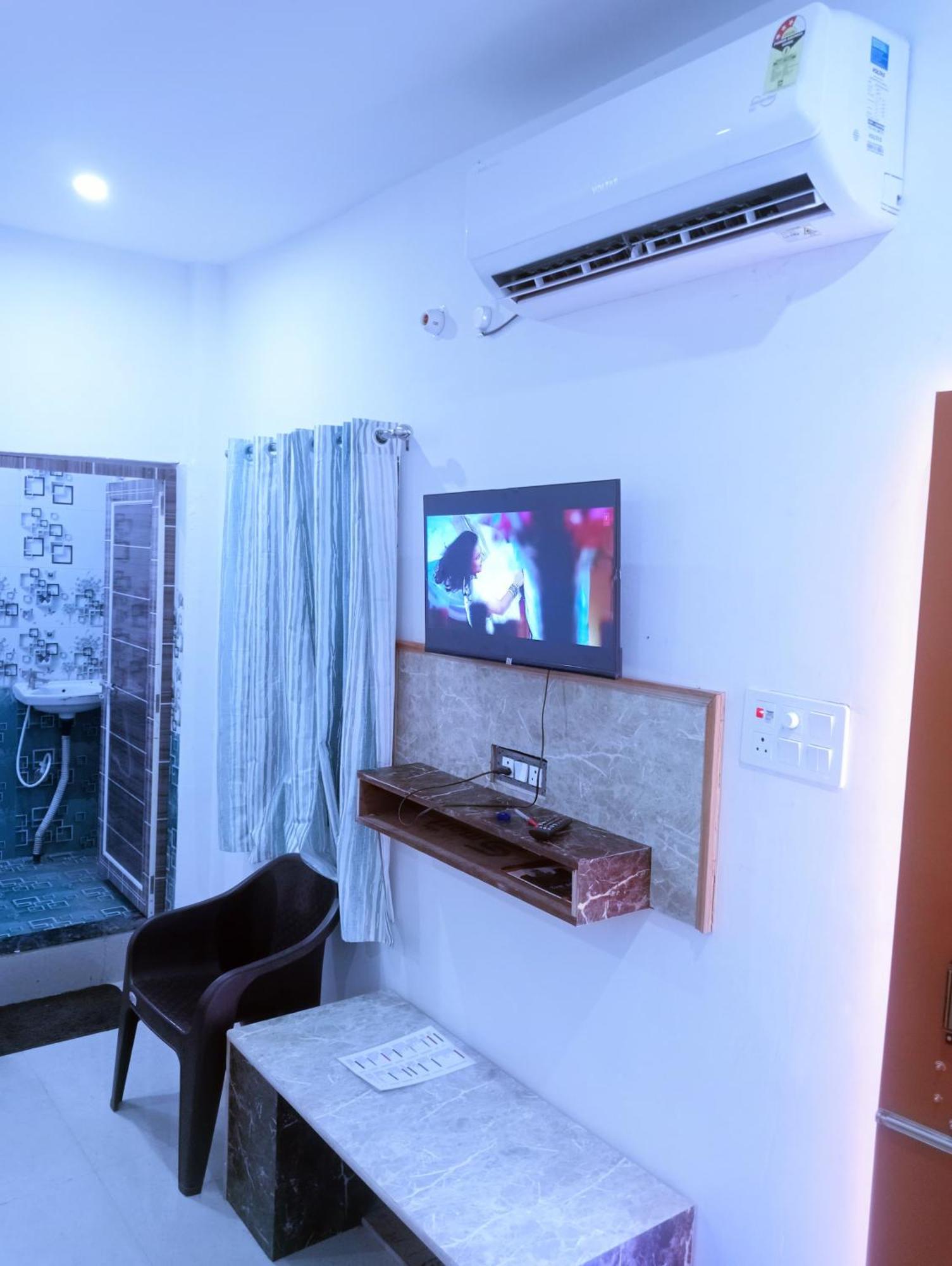 Sri Kashirameshwaram Paying Guest house Varanasi