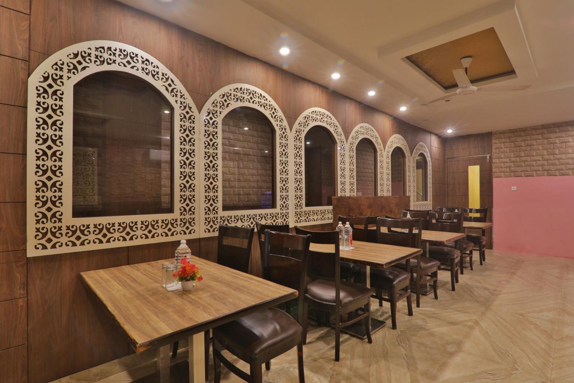 4everstay By Janki Luxury & Spacious Family In Varansi