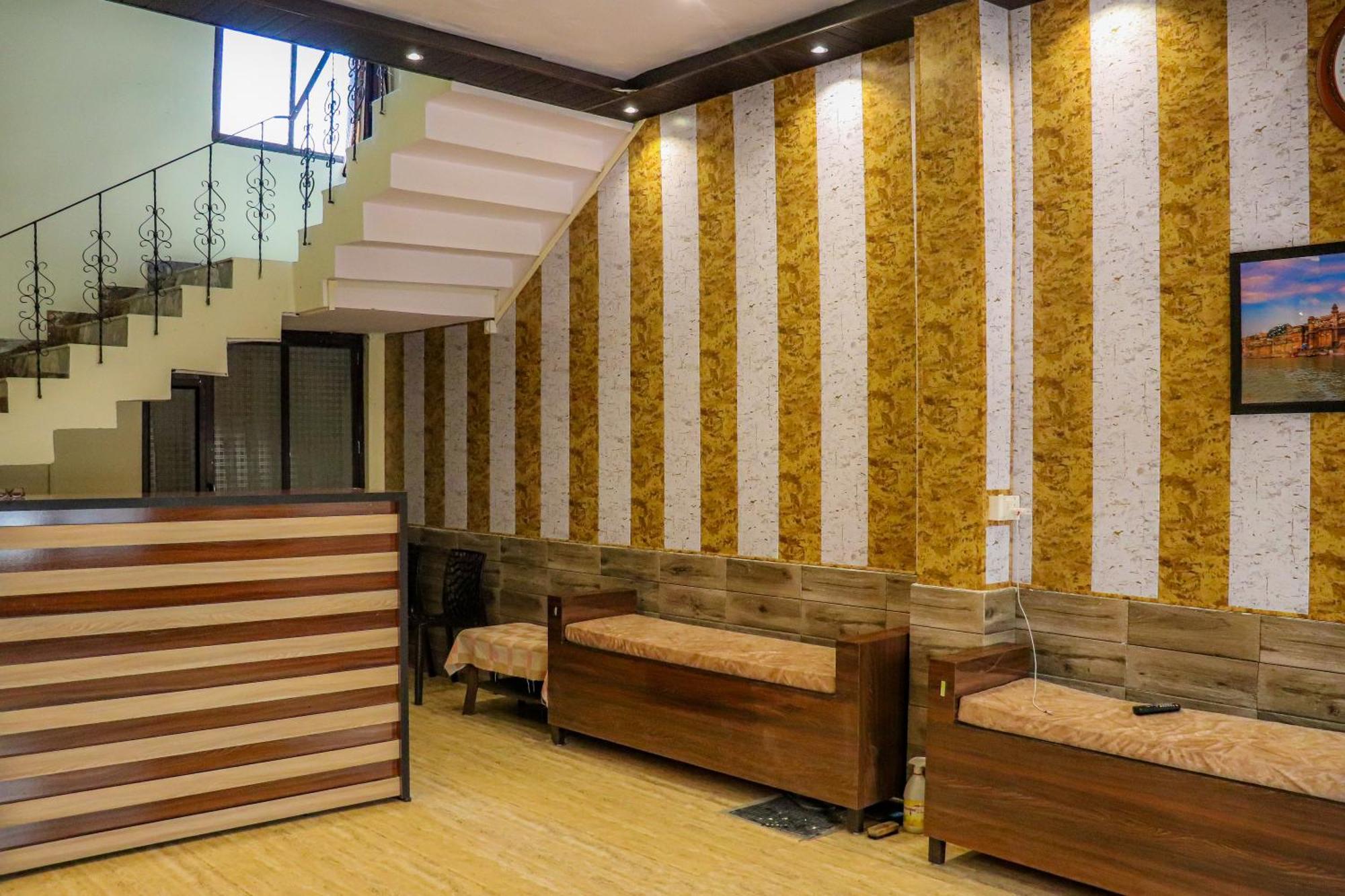 The Ganga Grand Pg Guest house *
