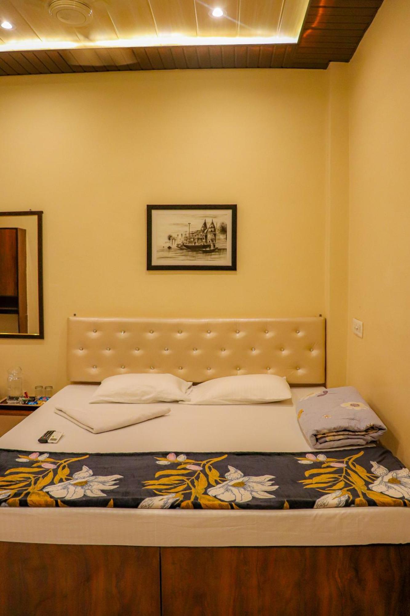 The Ganga Grand Pg Guest house Varanasi