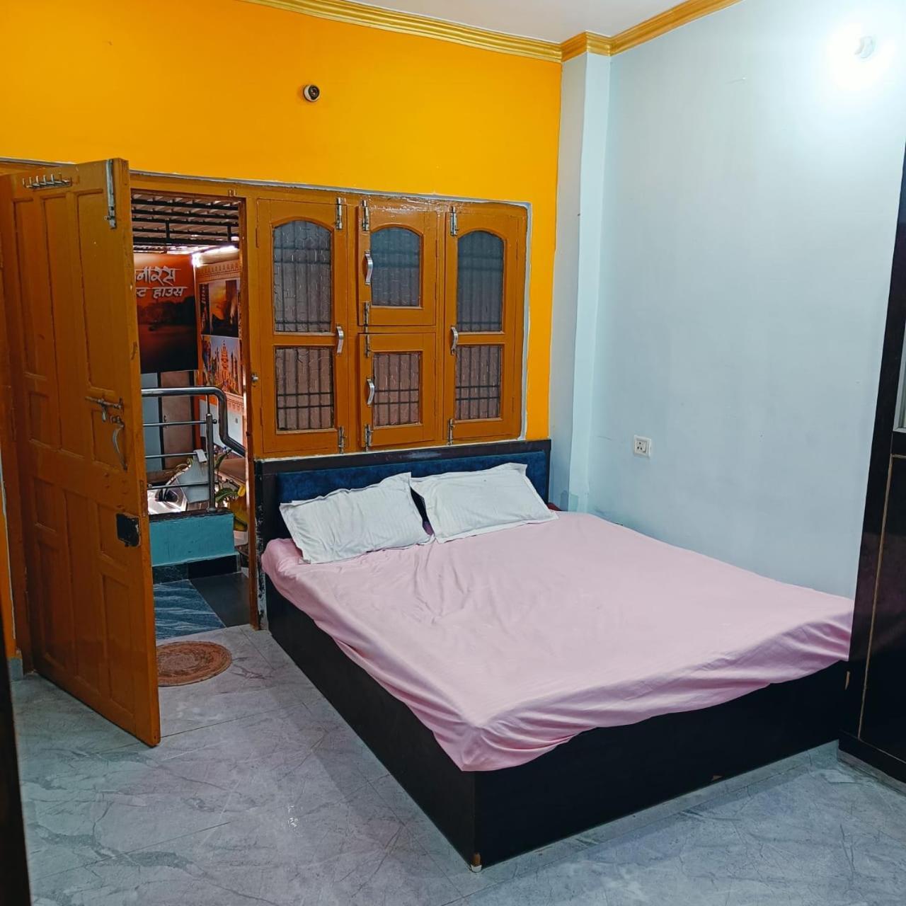 Guest house Subah E Banaras - In Banaras For Comfort Varanasi