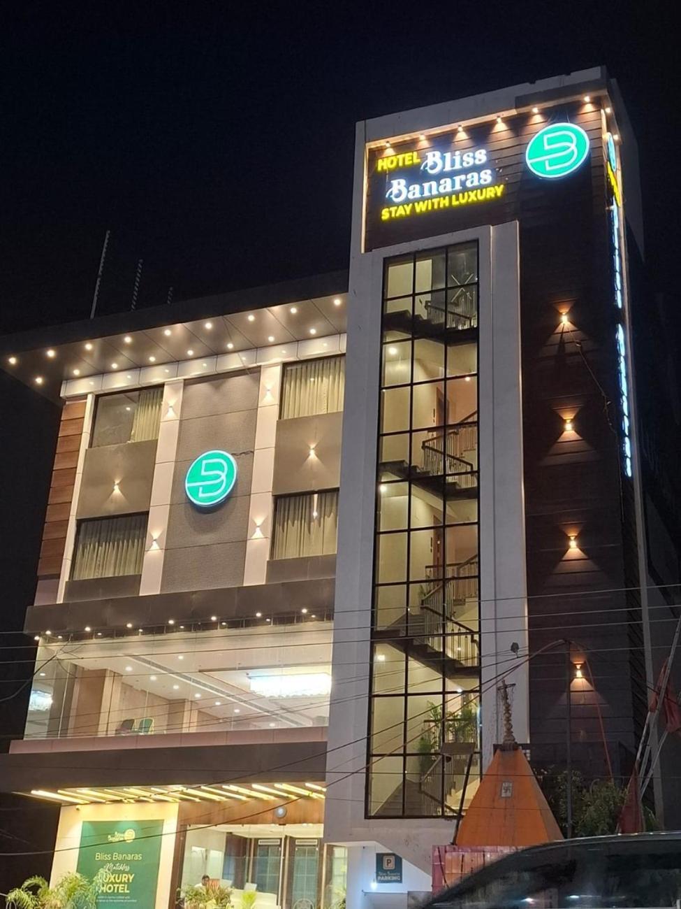 Bliss Banaras Hotel 3*