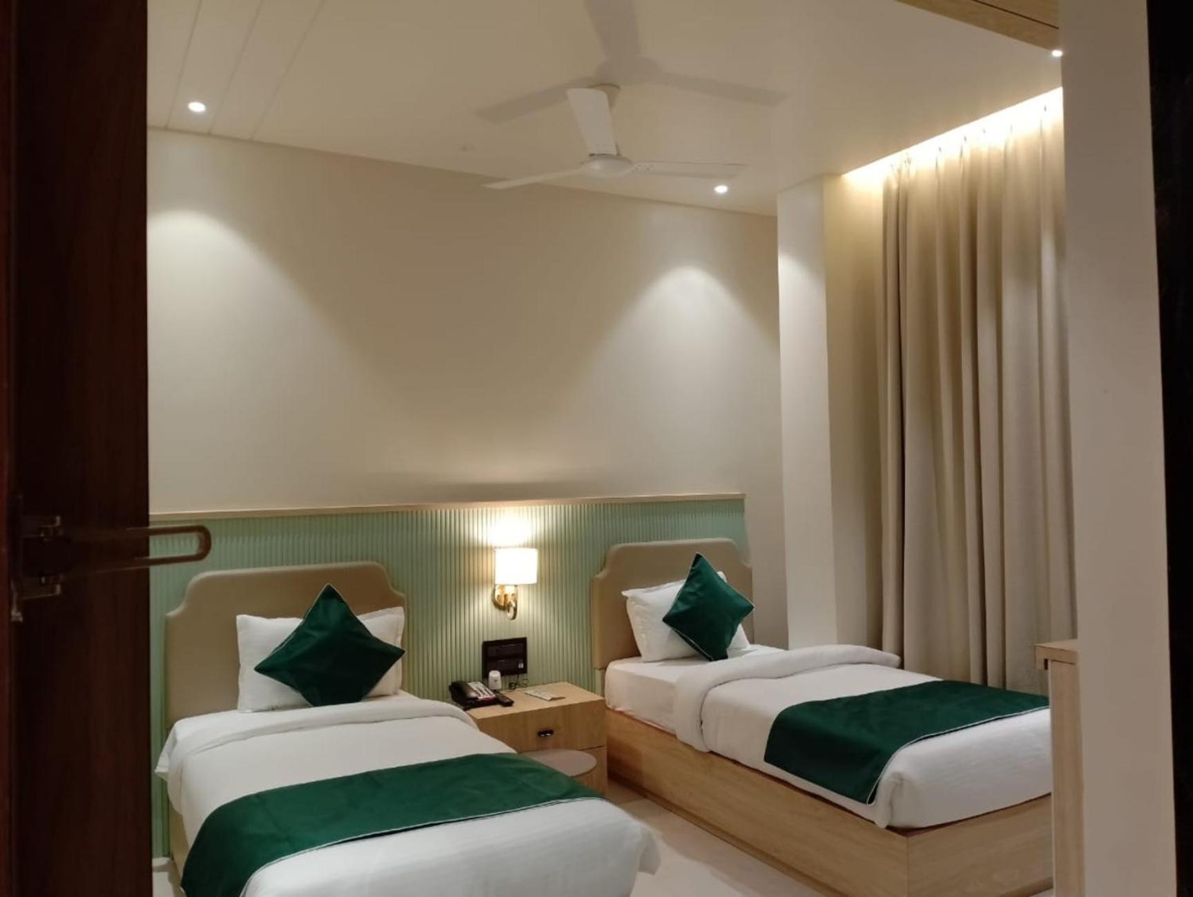 Hotel Bliss Banaras Varanasi