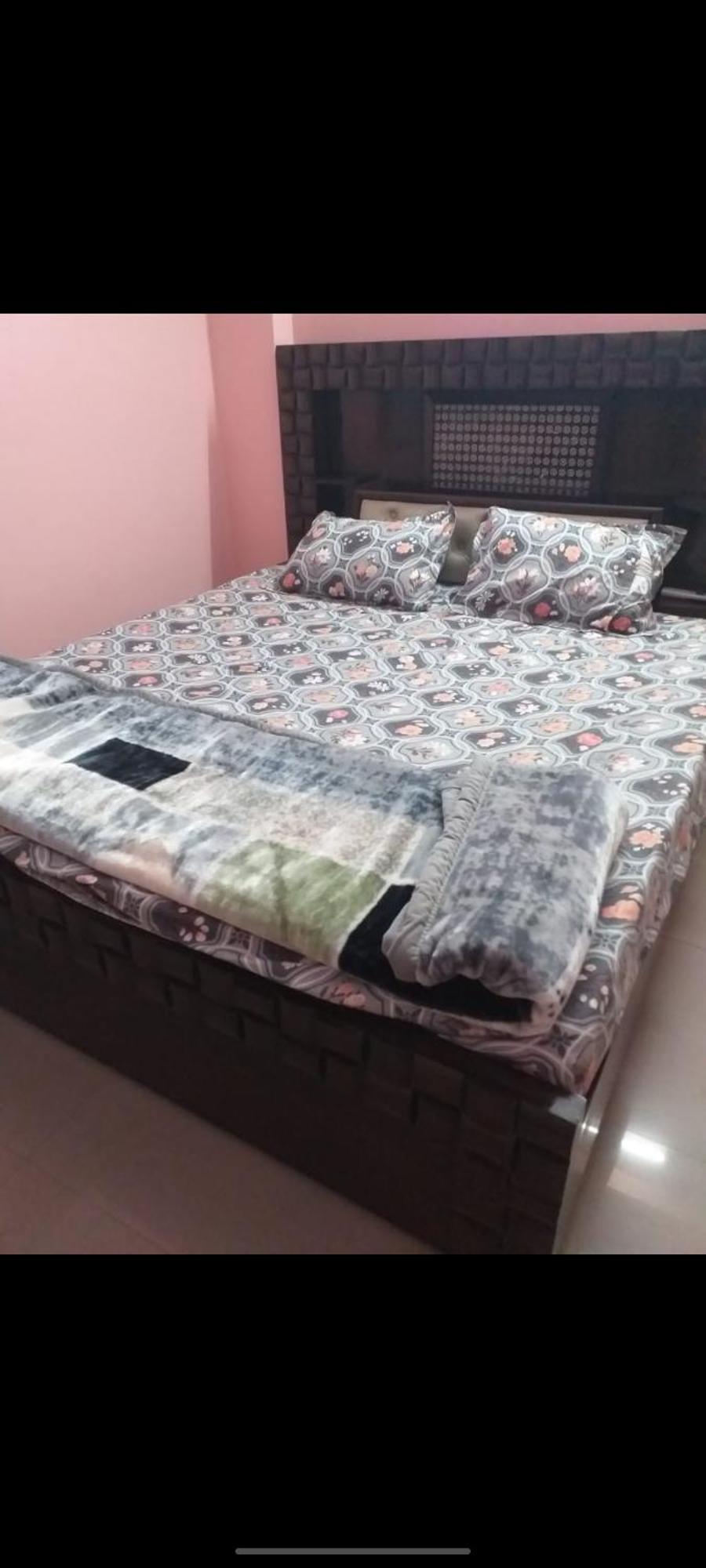 Sm Apartment Varanasi