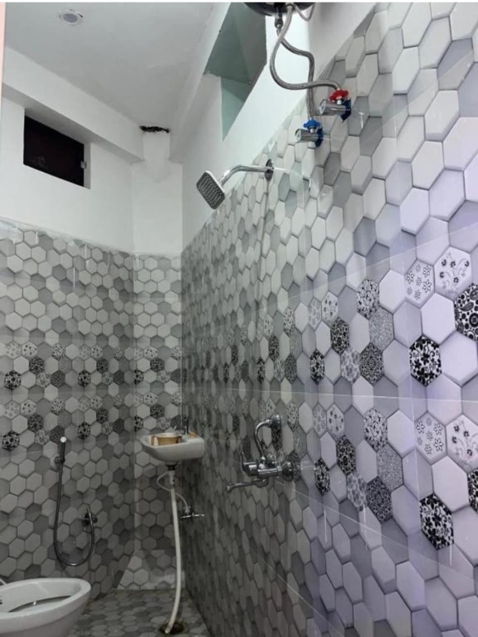 Guest house Tridev Paying *