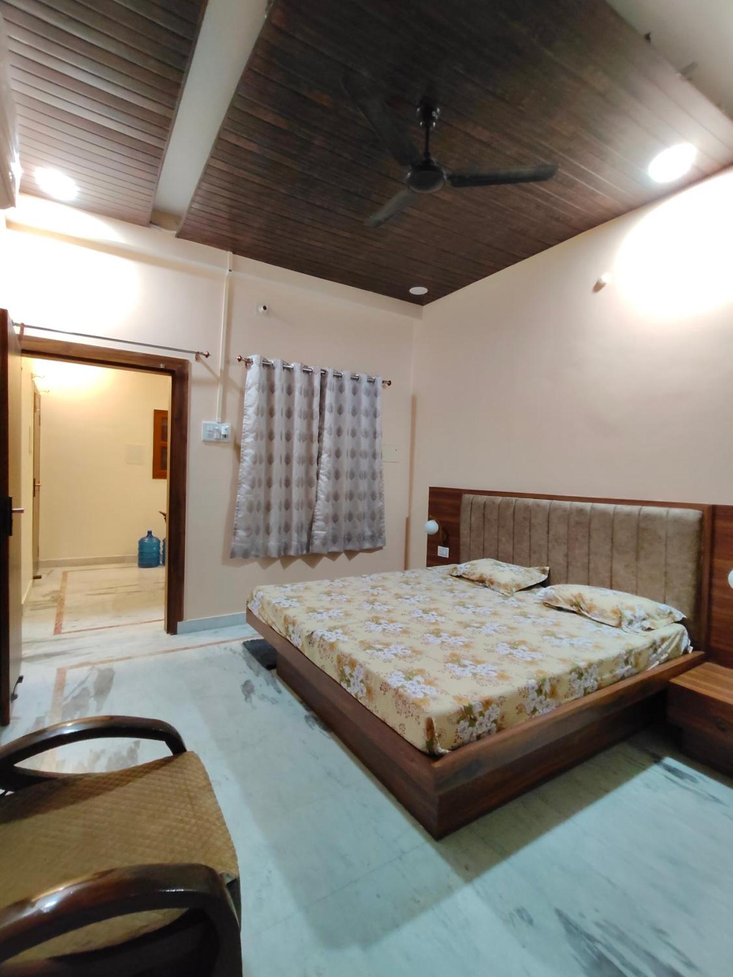 Apartment Kashivas - 2bhk Near Assi Ghat Varanasi