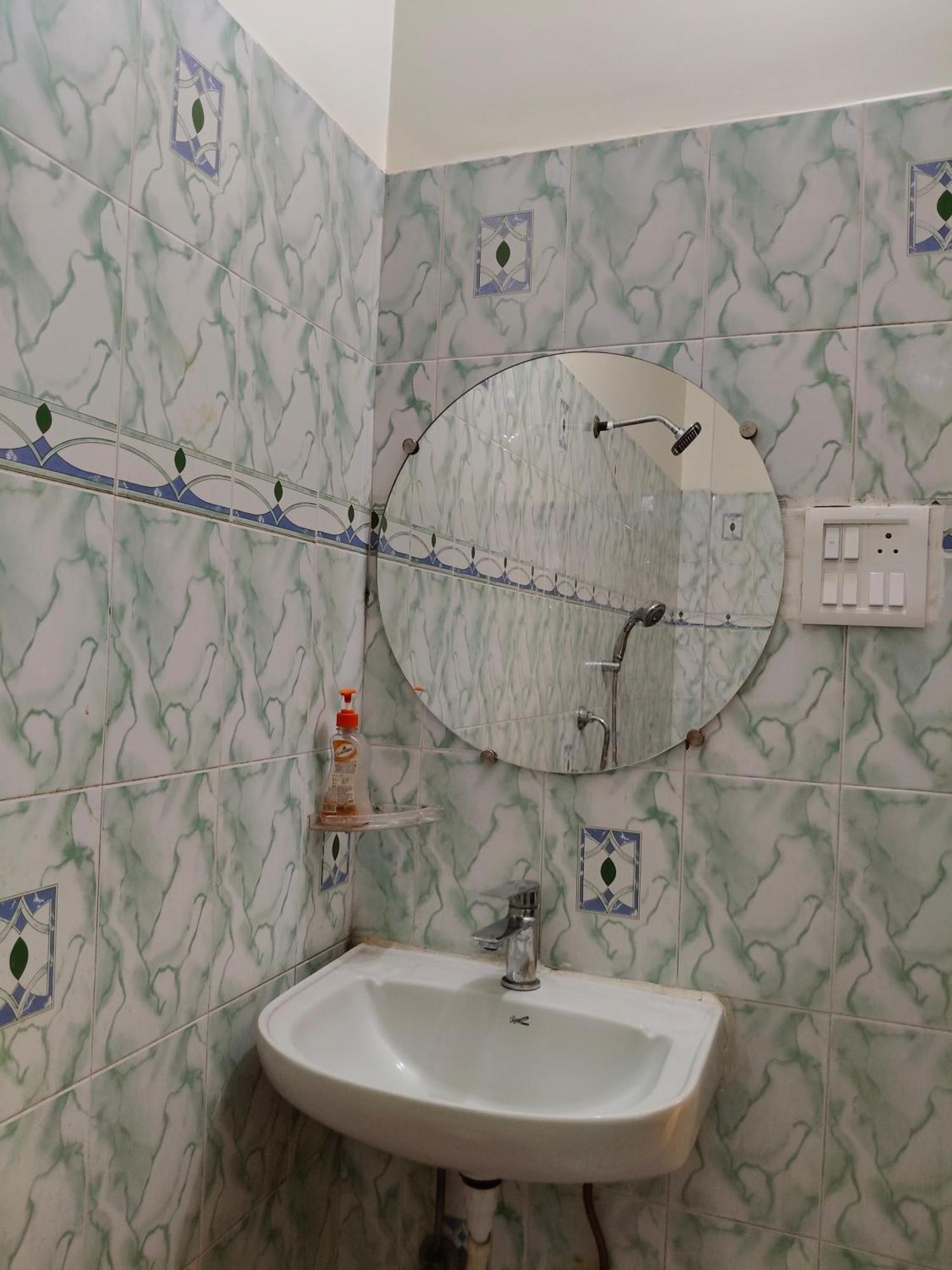 Apartment Kashivas - 2bhk Near Assi Ghat *