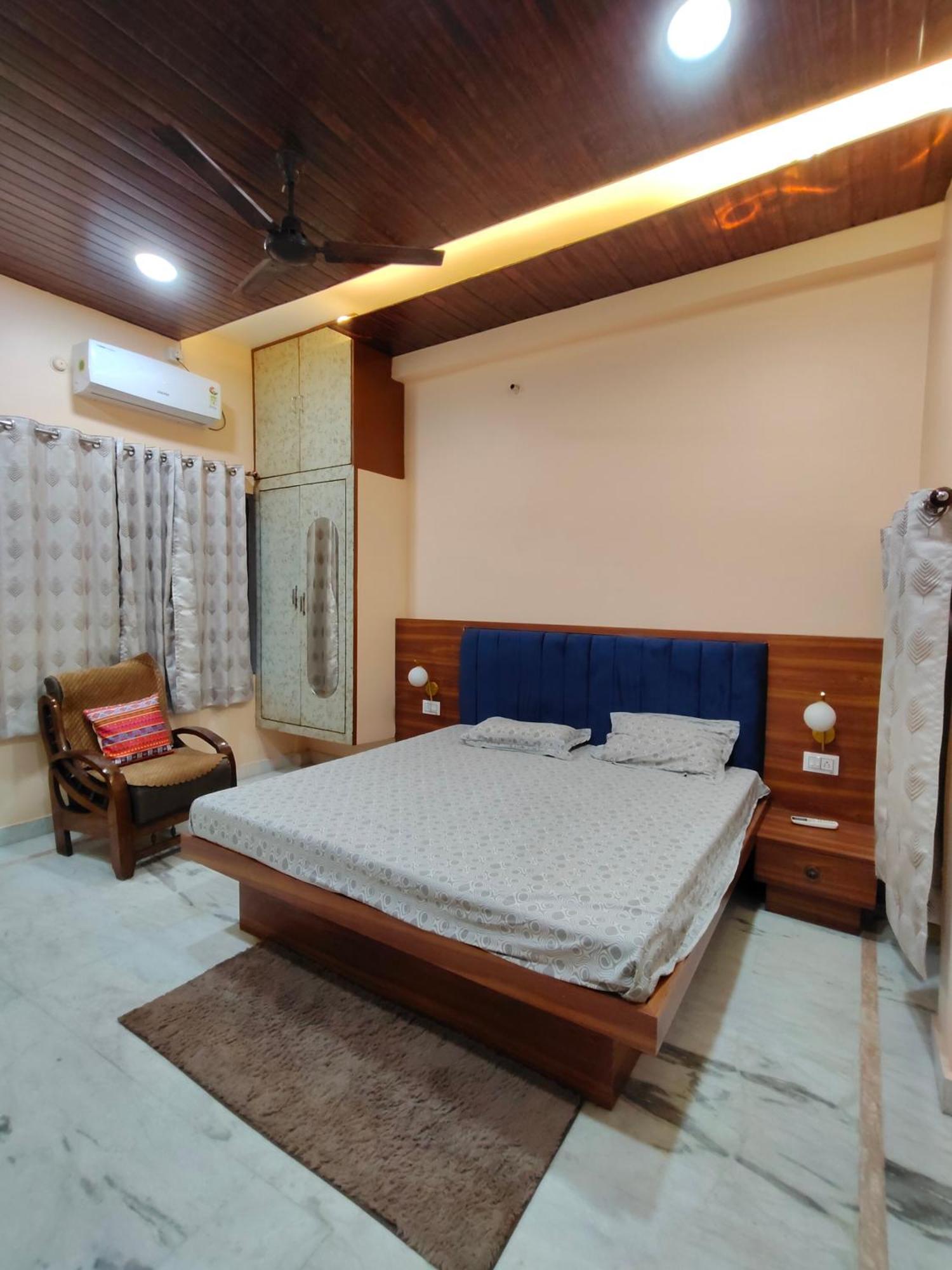 Kashivas - Spacious 2bhk Near Assi Ghat Apartment Varanasi