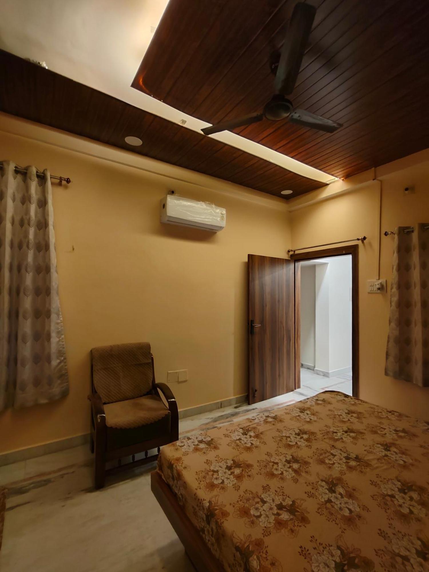 Apartment Kashivas - 2bhk Near Assi Ghat *