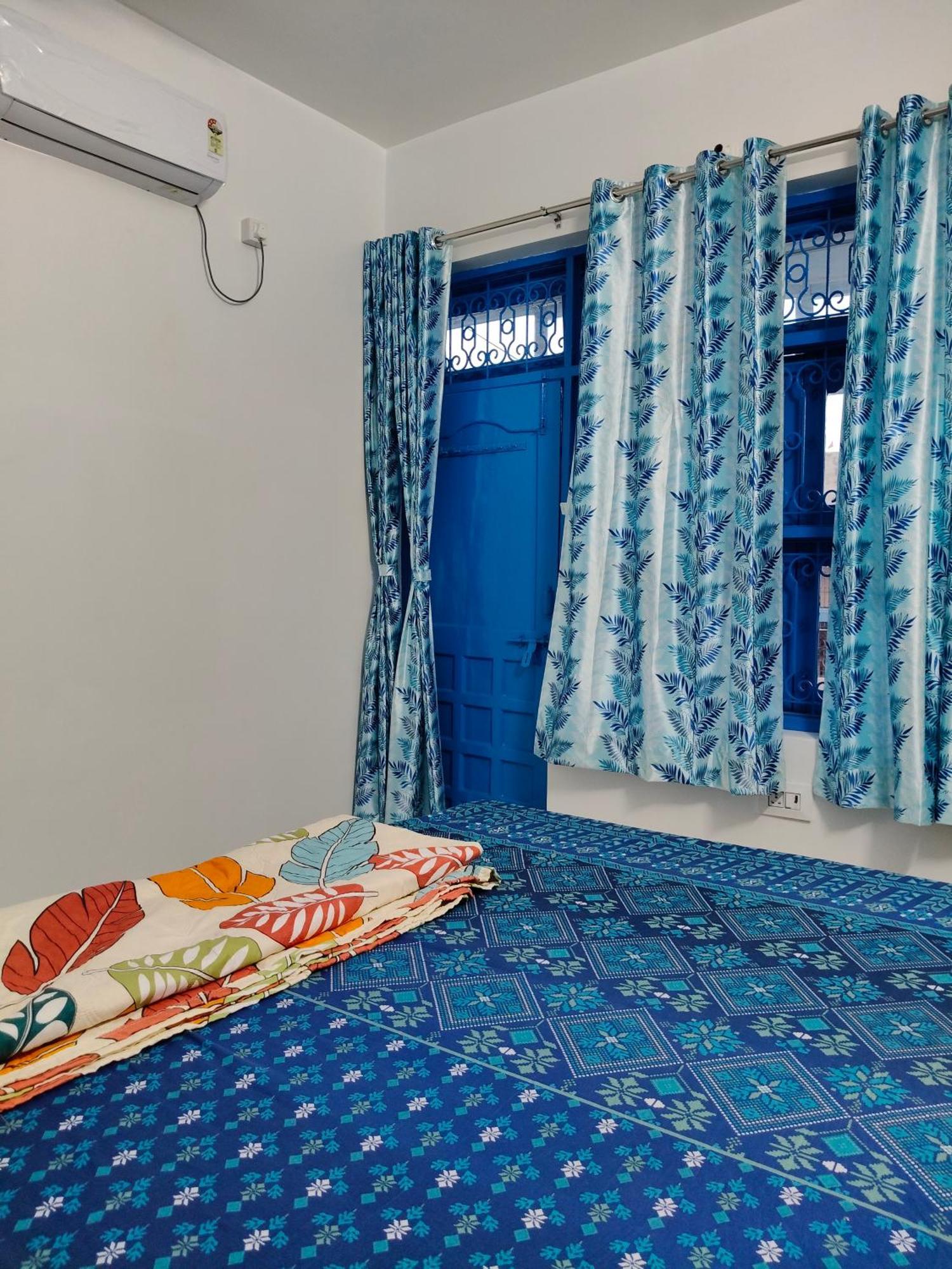 Kashivas - 2bhk Near Assi Ghat Apartment *