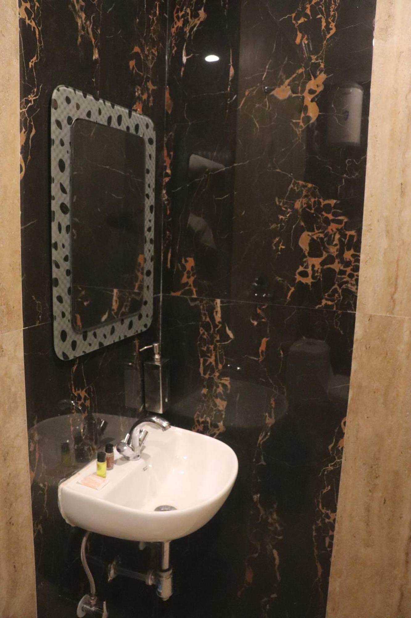 Maurya Pandeypur 3* Varanasi