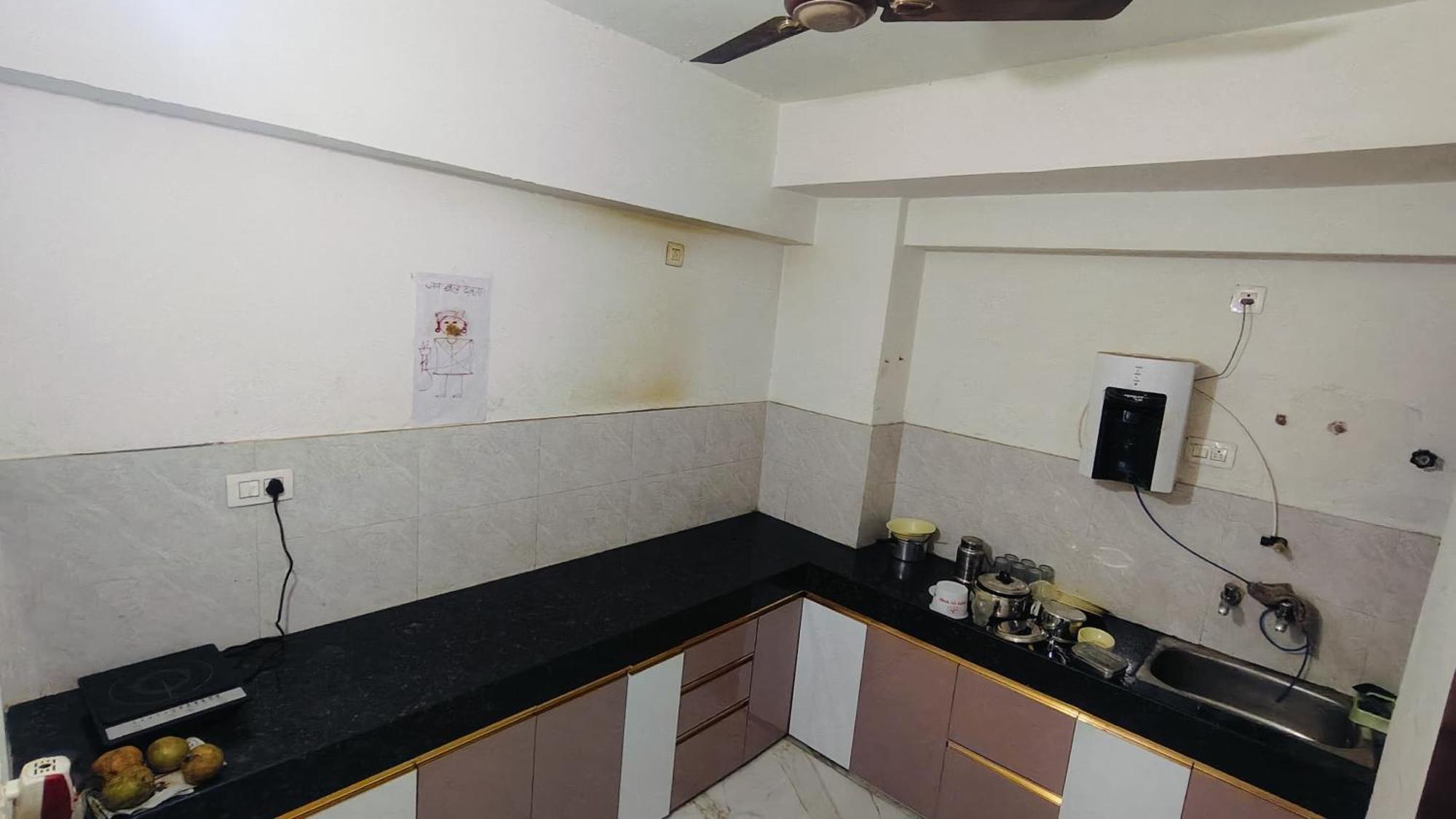 Apartment Tarini *