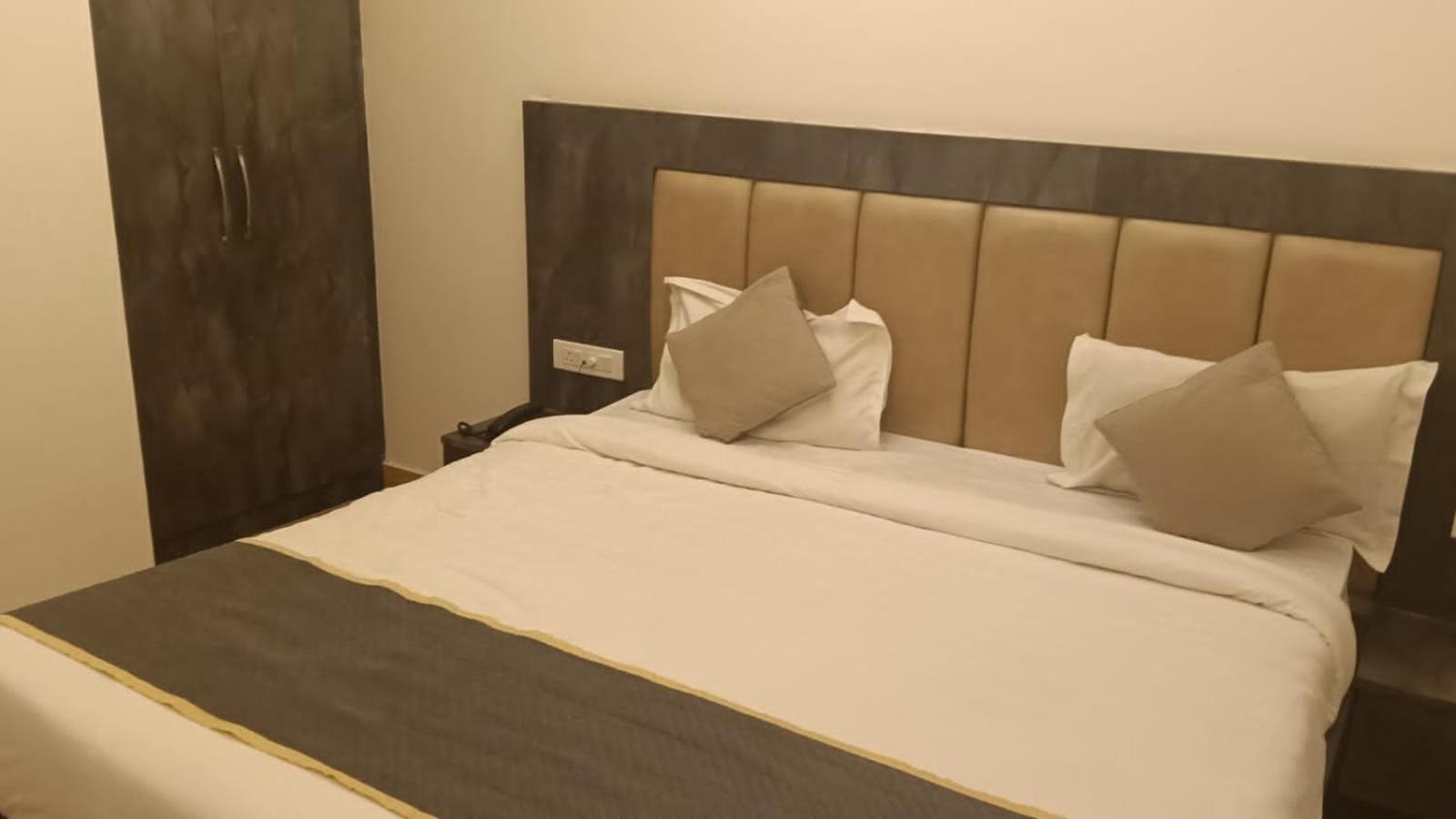 Kashi Hotel Varanasi
