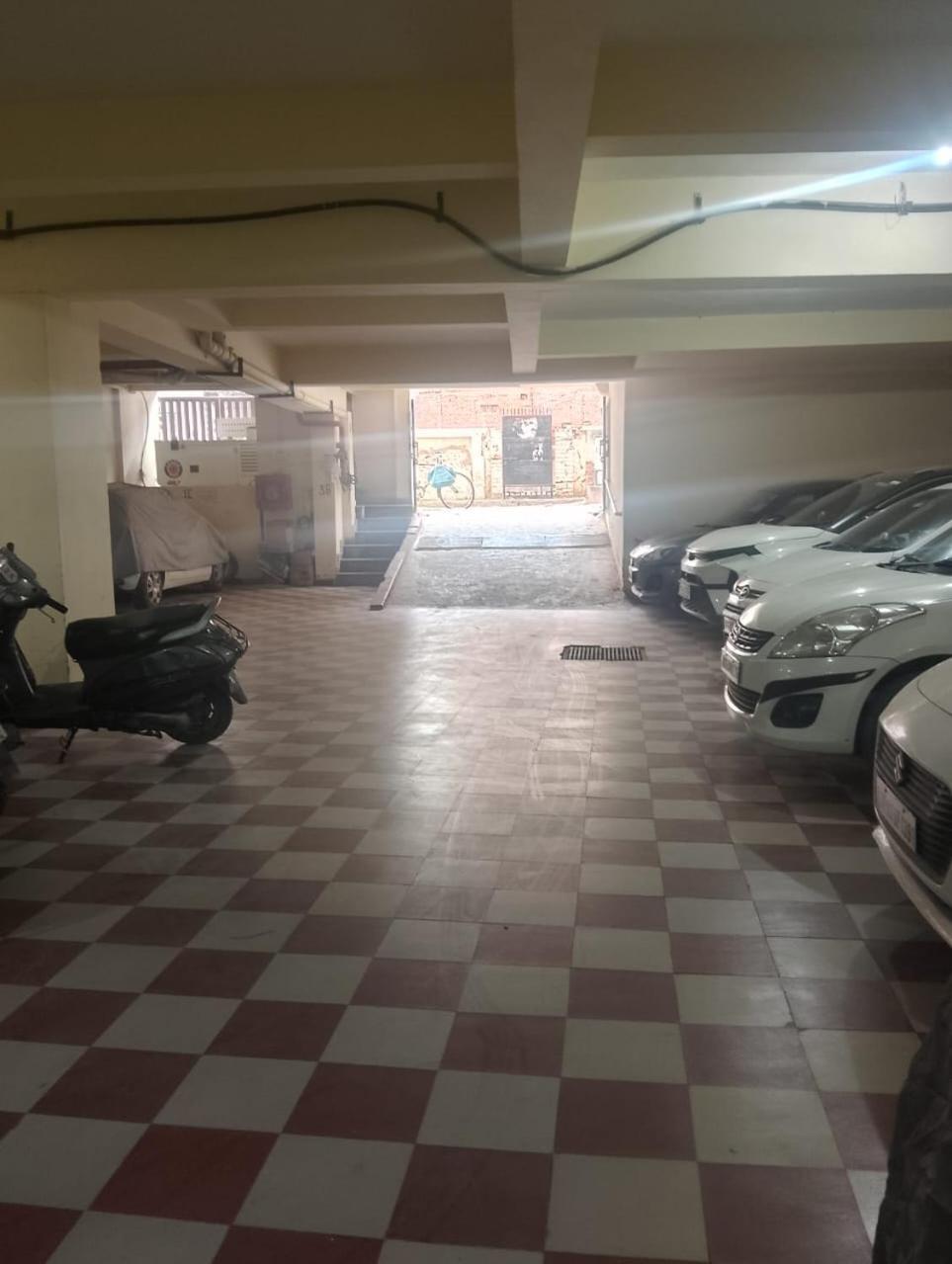Apartment Tarini