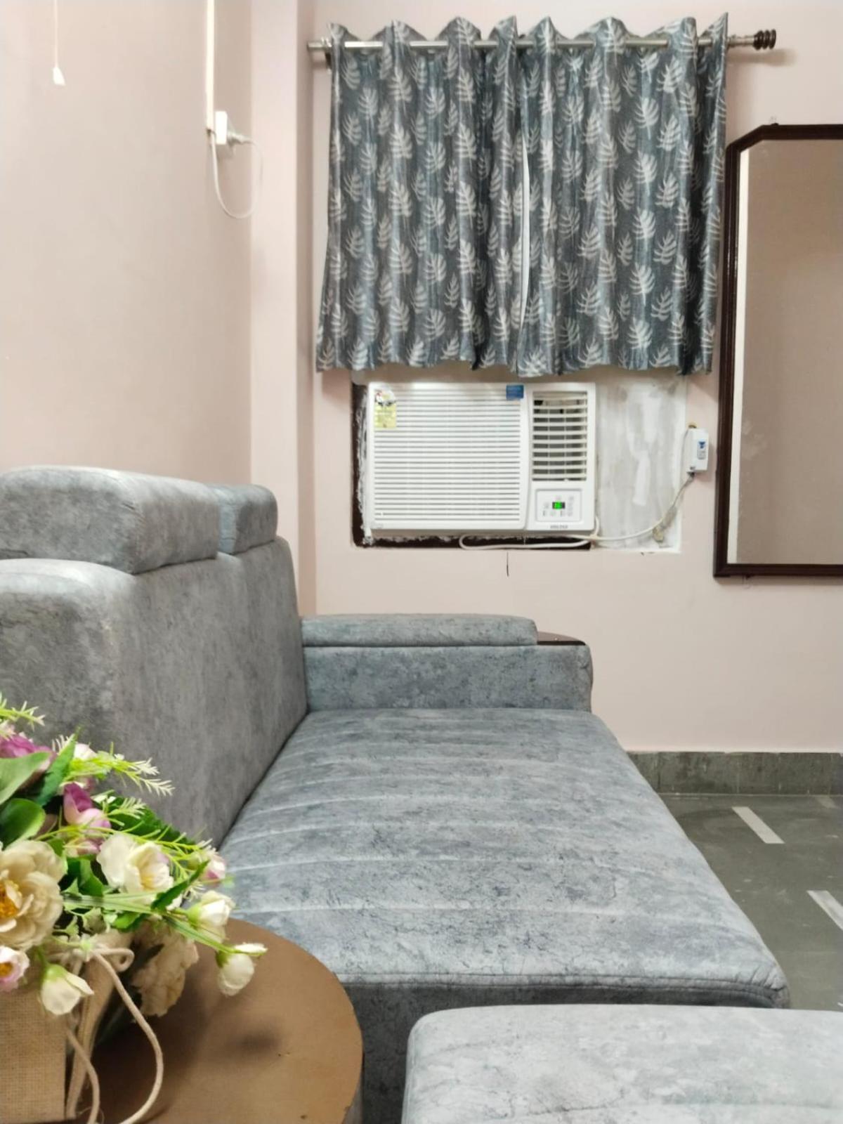 Siddhivinayak Temple Guest House Guest house *