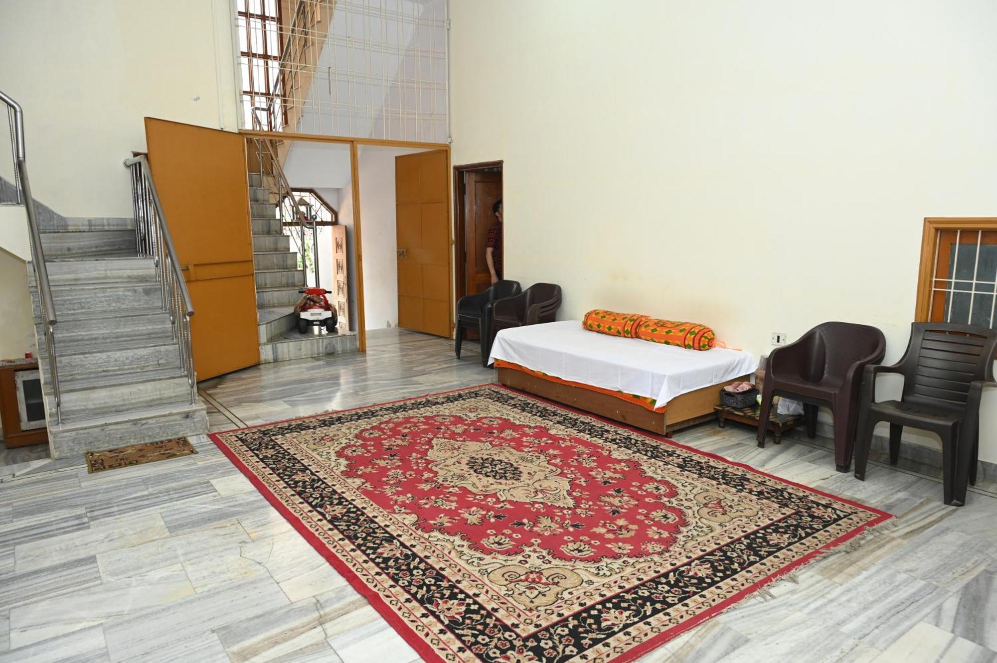 Siddhivinayak Temple Guest House *
