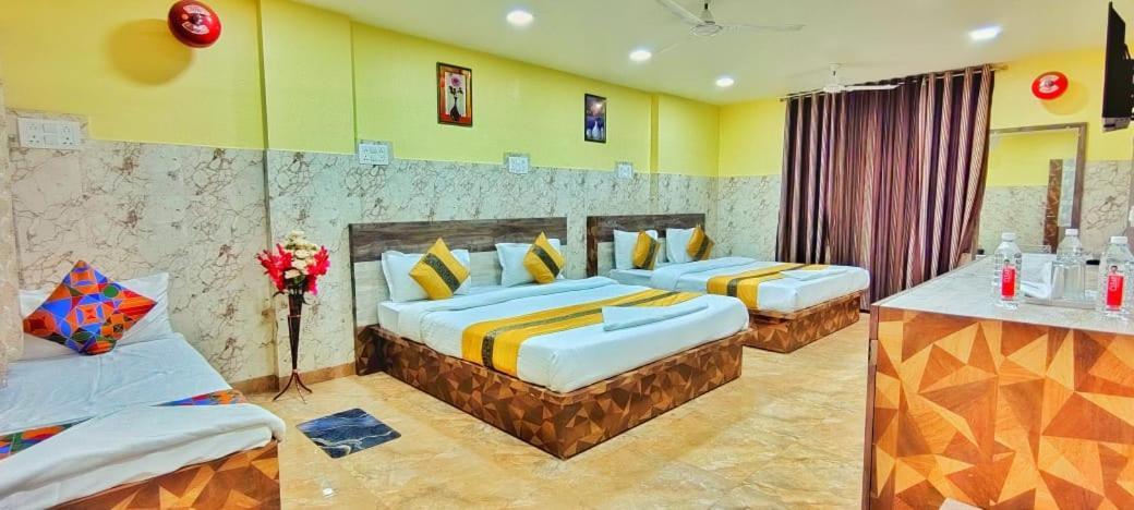 R S Residency 2* Varanasi
