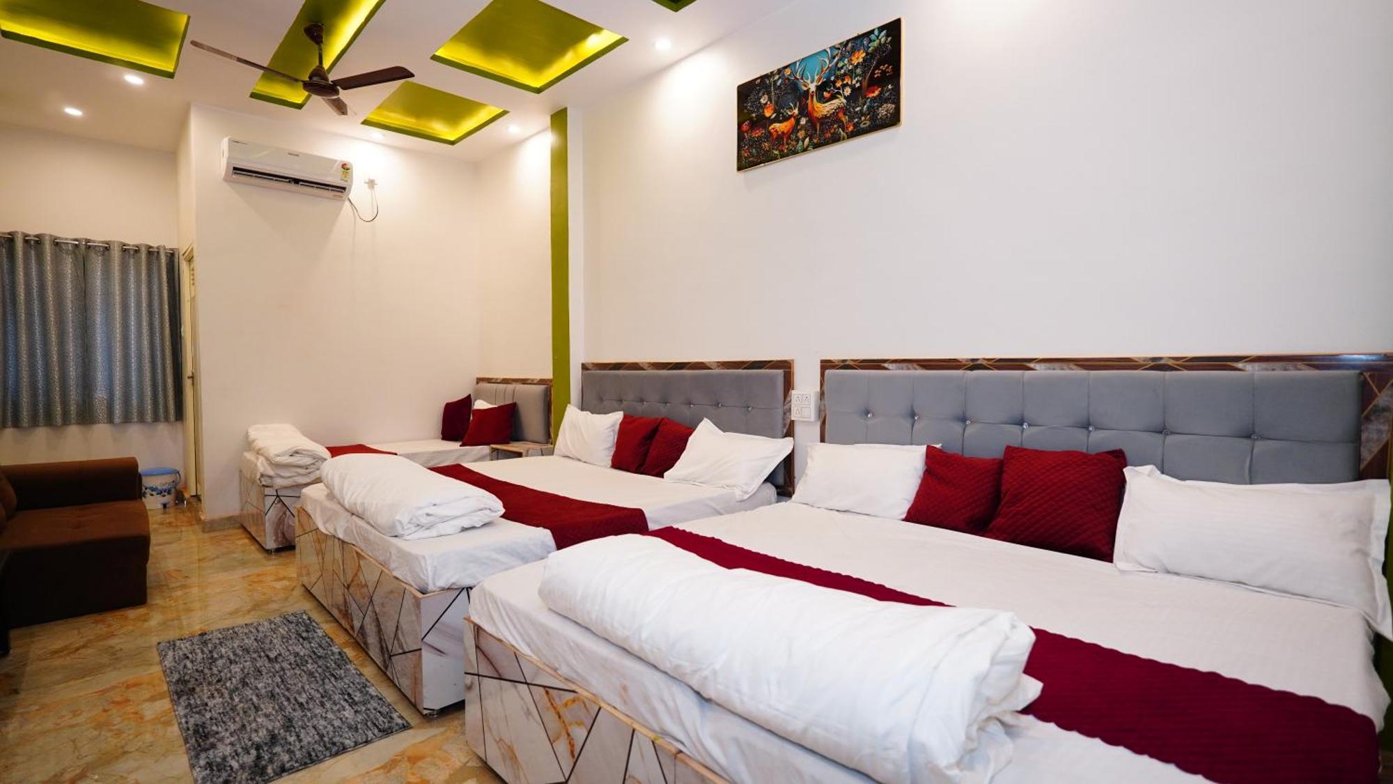 Maa Shakti Guest house Varanasi