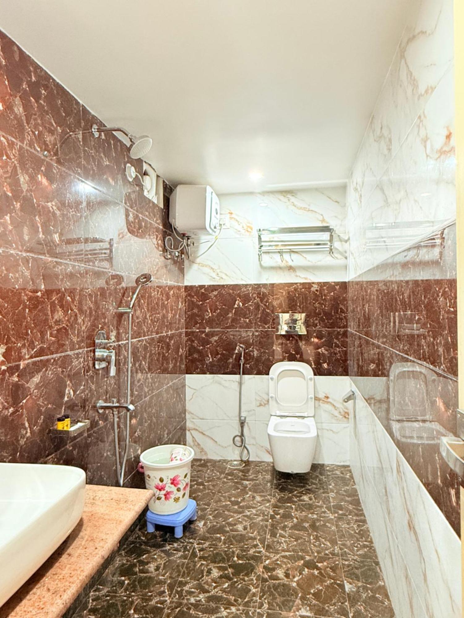 Hotel Mangalam Varanasi