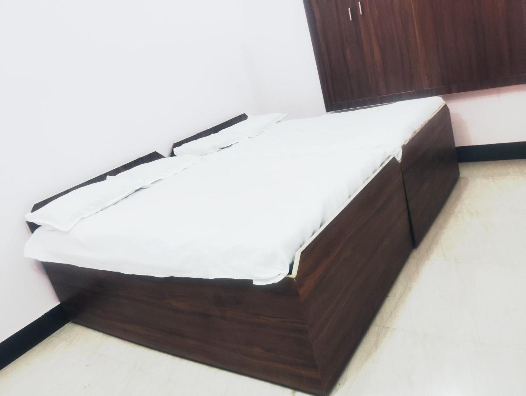 Ramashish Kutir Varanasi