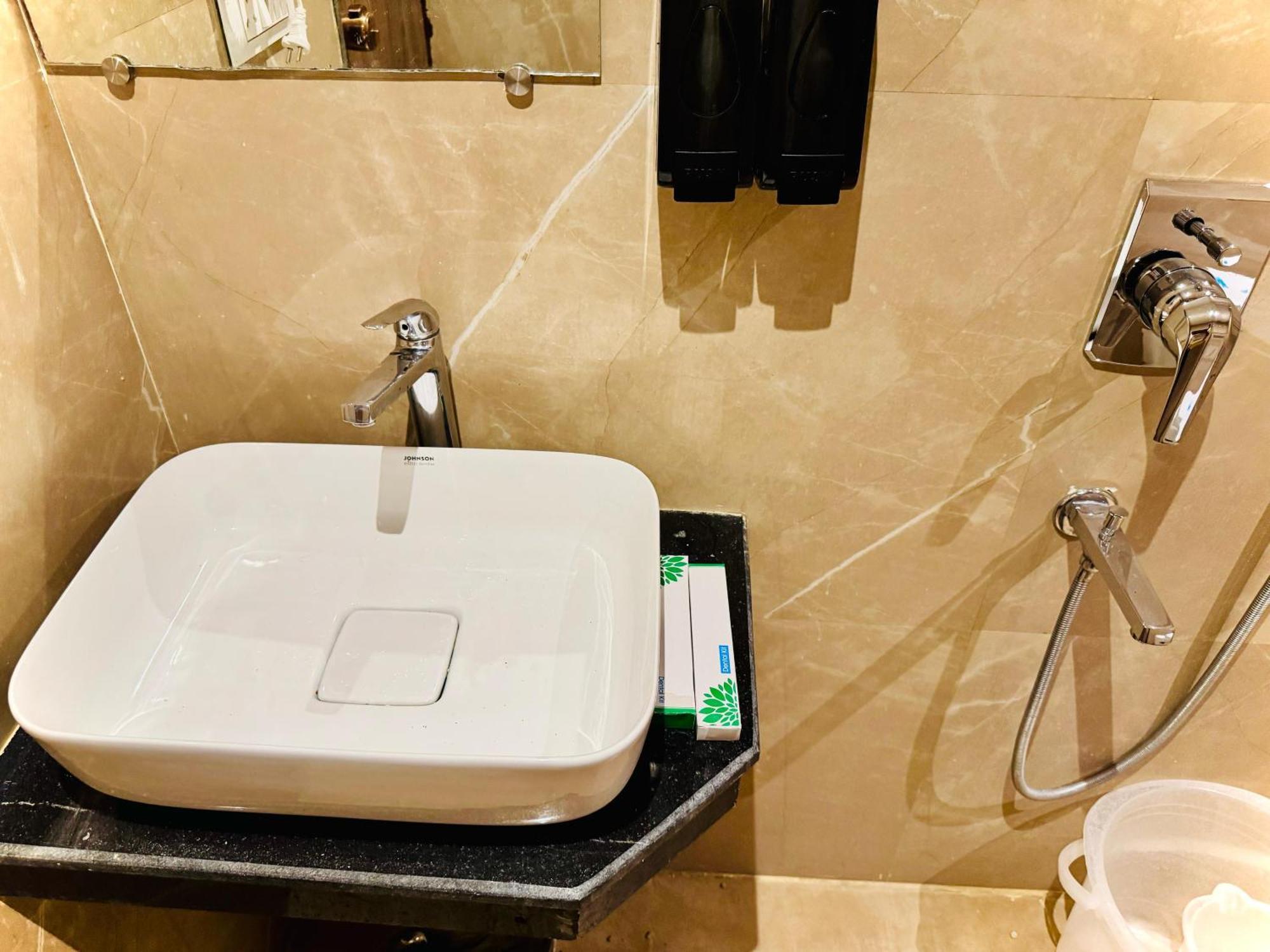 Grand Continental Hotel Varanasi