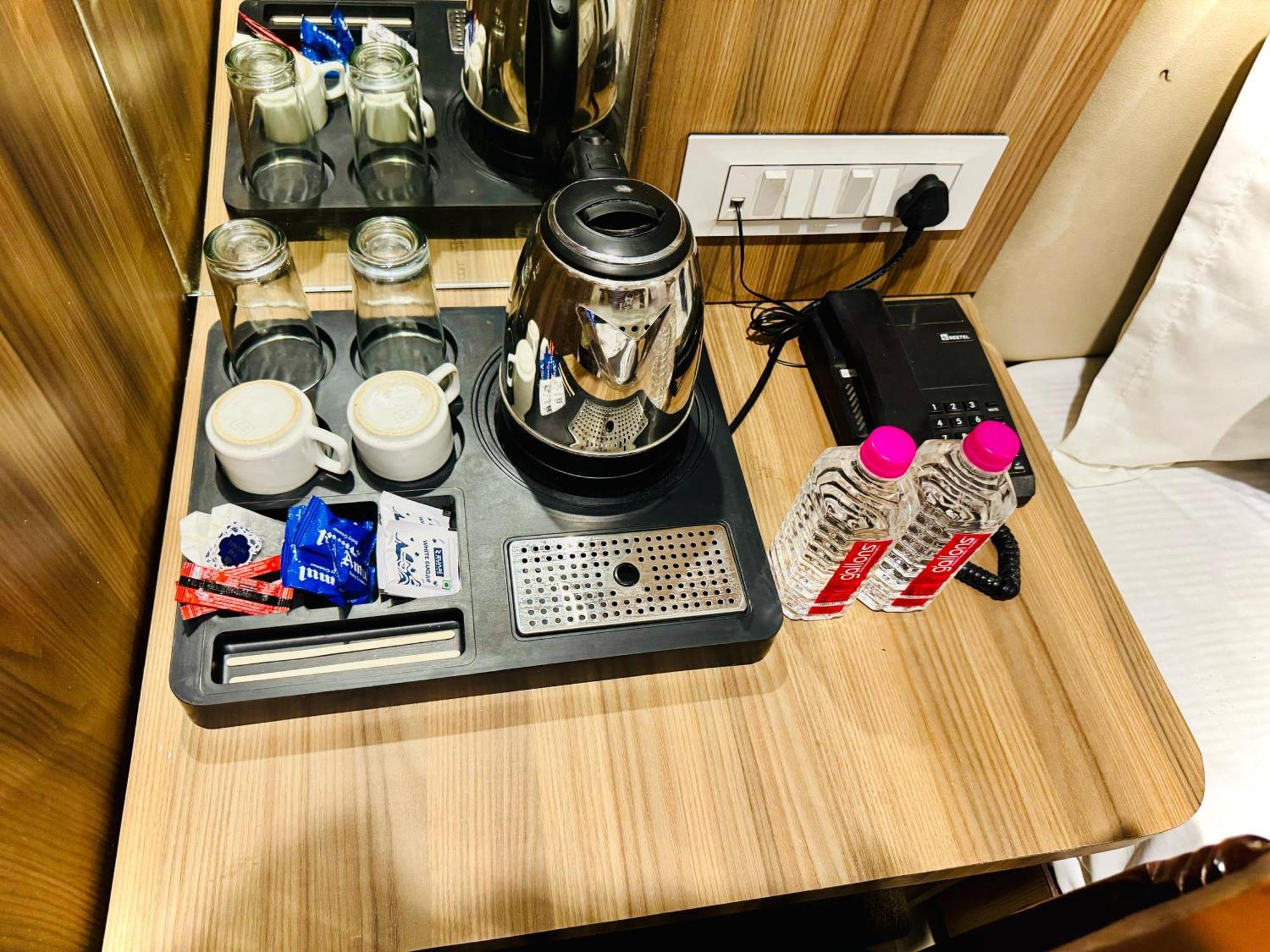 Hotel Grand Continental 3*