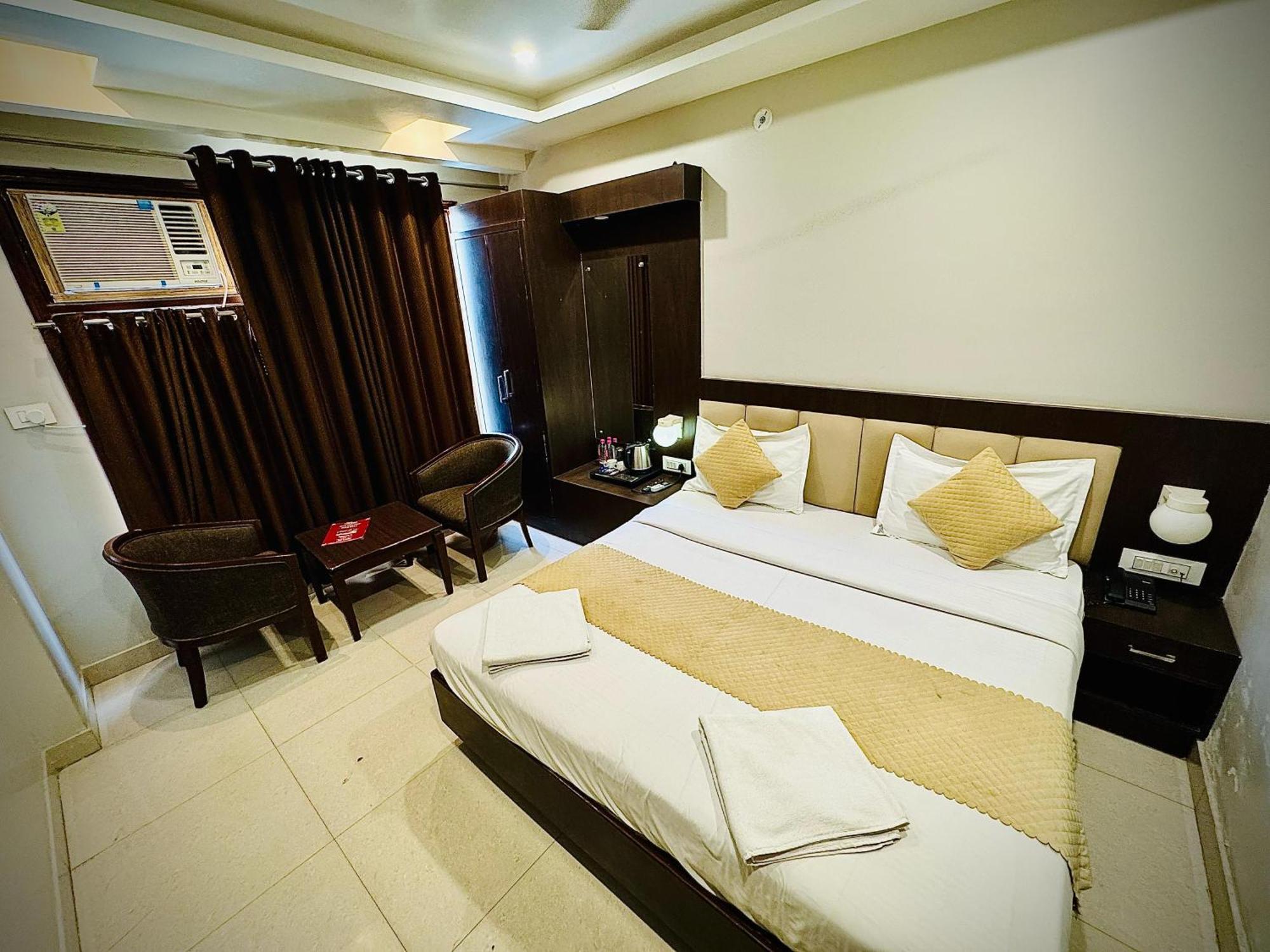 Grand Continental 3* Varanasi