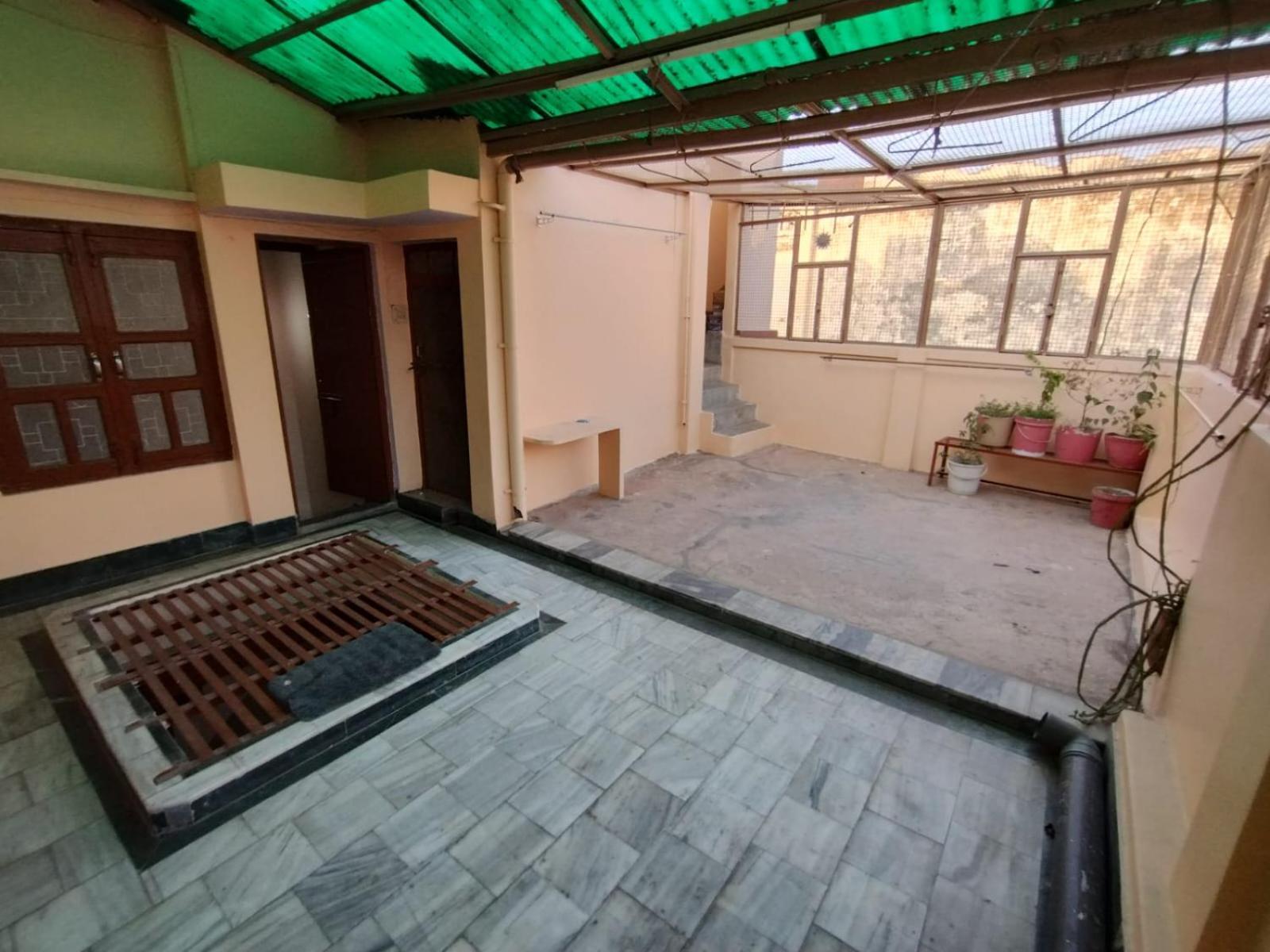 Heritage At Old Near Holy Ganges Guest house Varanasi