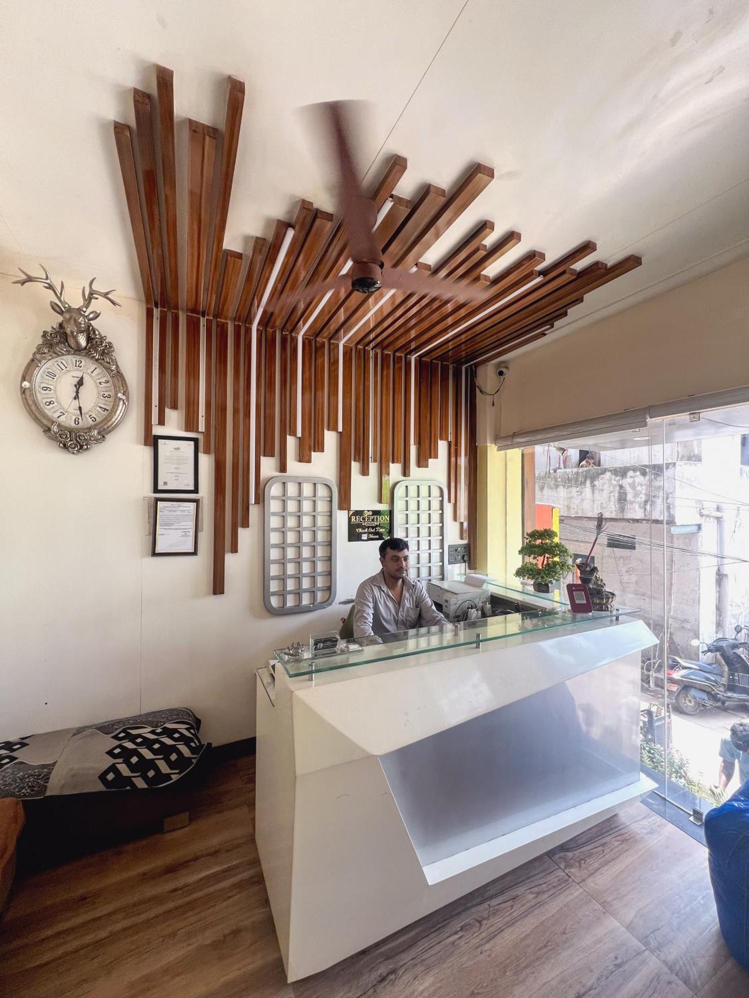 Smart Hotel Varanasi