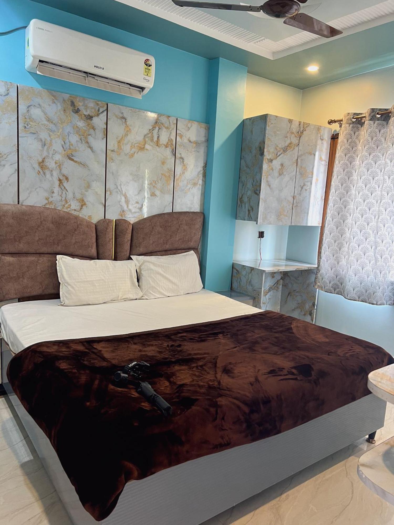 Smart Hotel