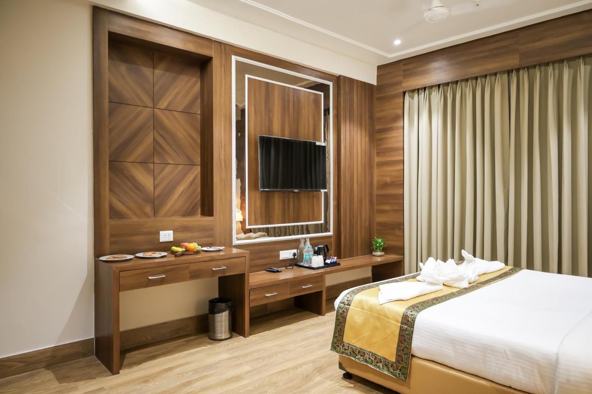 The Rising Banaras Hotel 3*