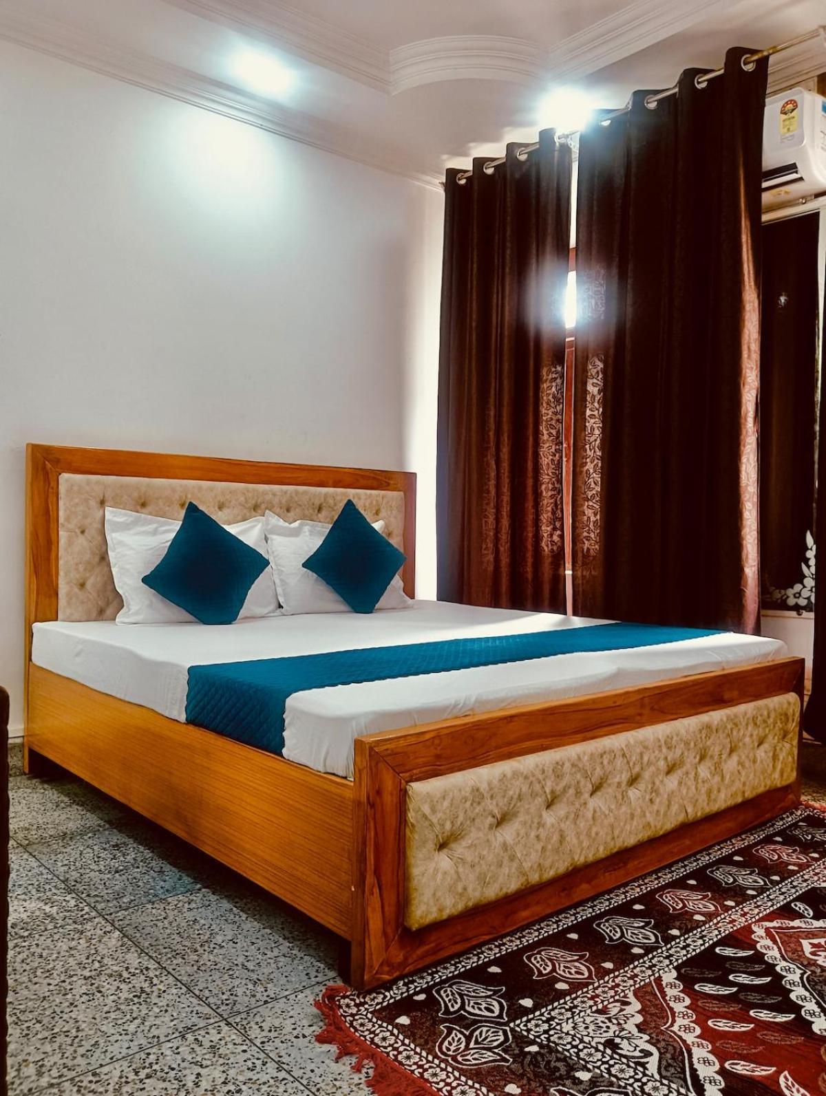 Bed & Breakfast Kashi With Globegliders