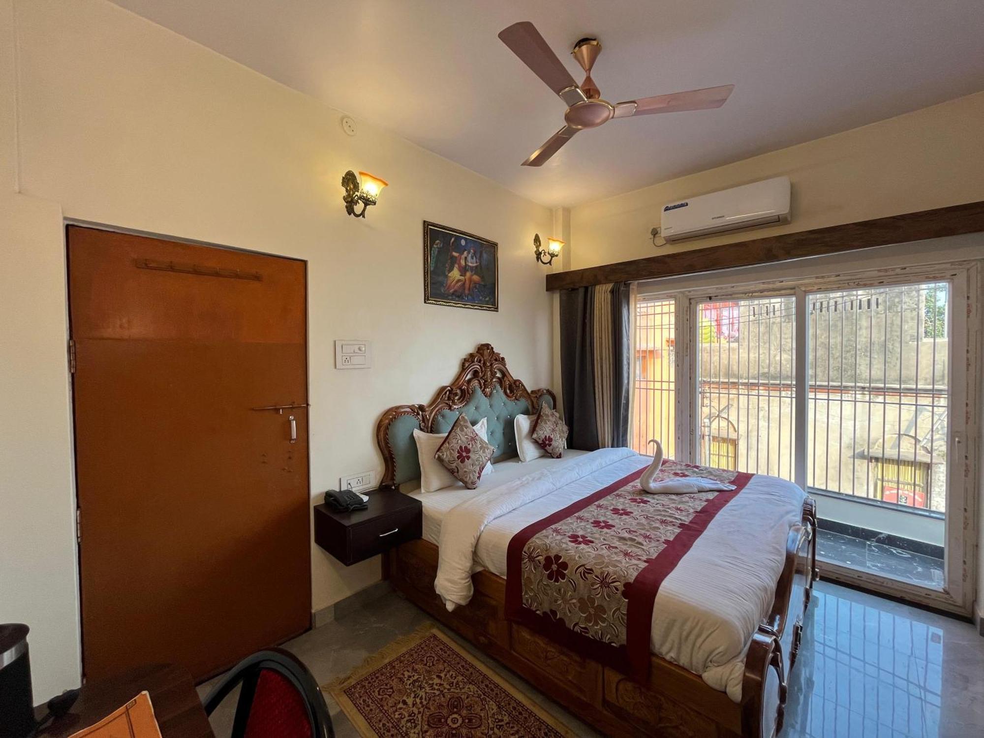 Hotel Royal Shanti Varanasi