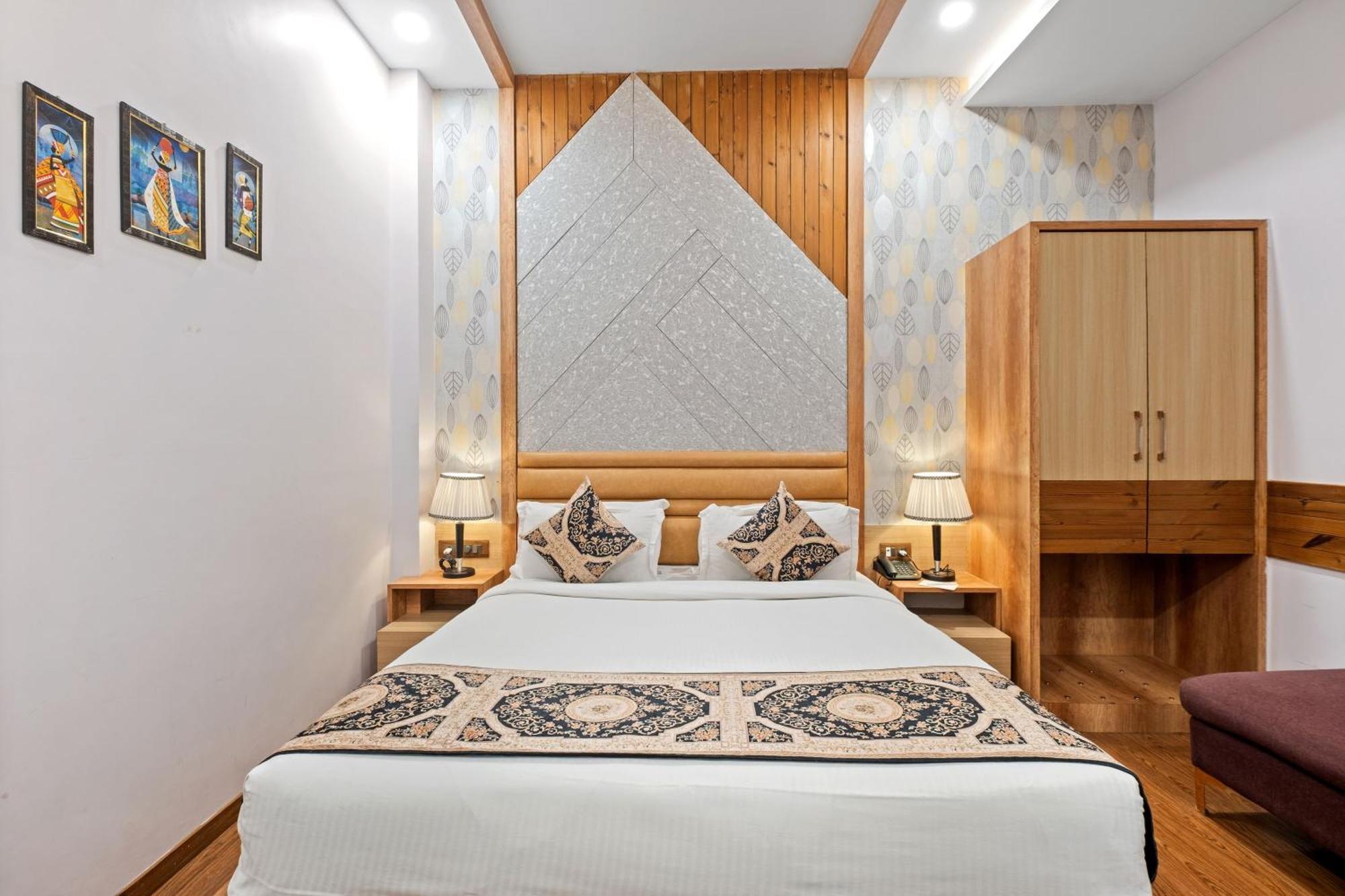 Prime Land Hotel