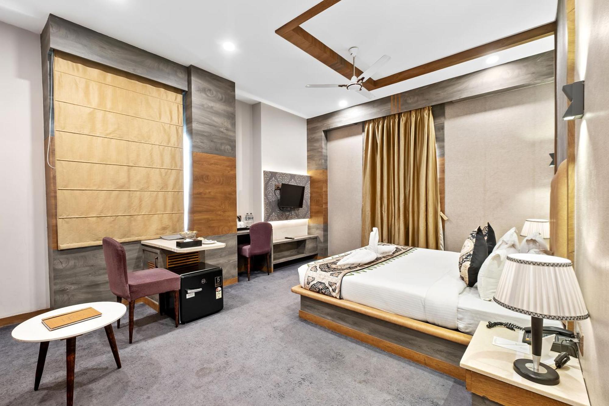 Prime Land 3* Varanasi