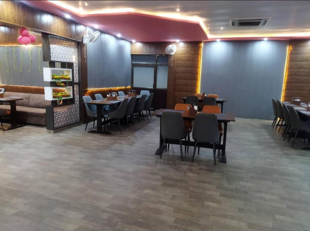Royal Rudraksh Palace Paying *