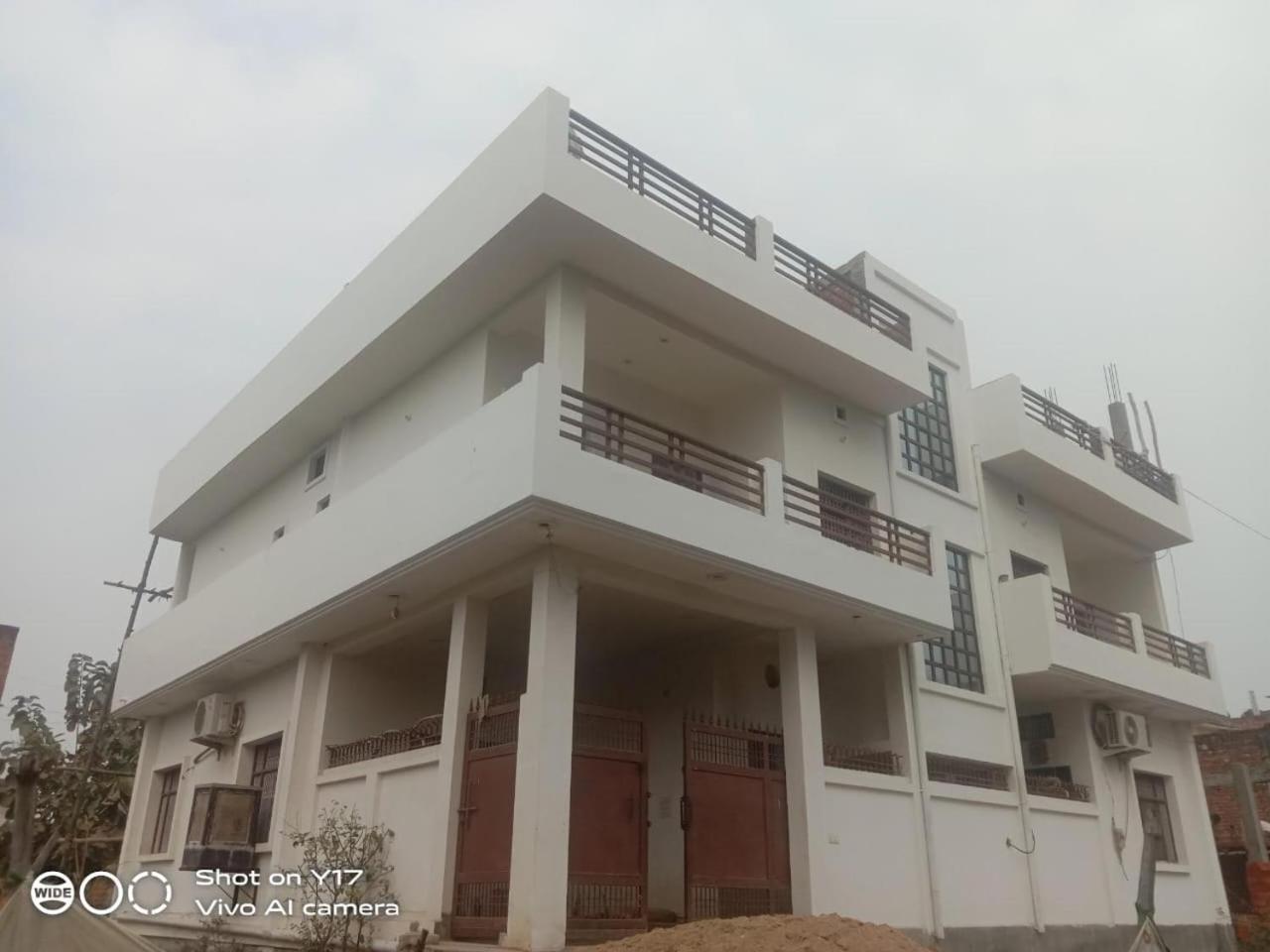 Perfect Apartment Varanasi
